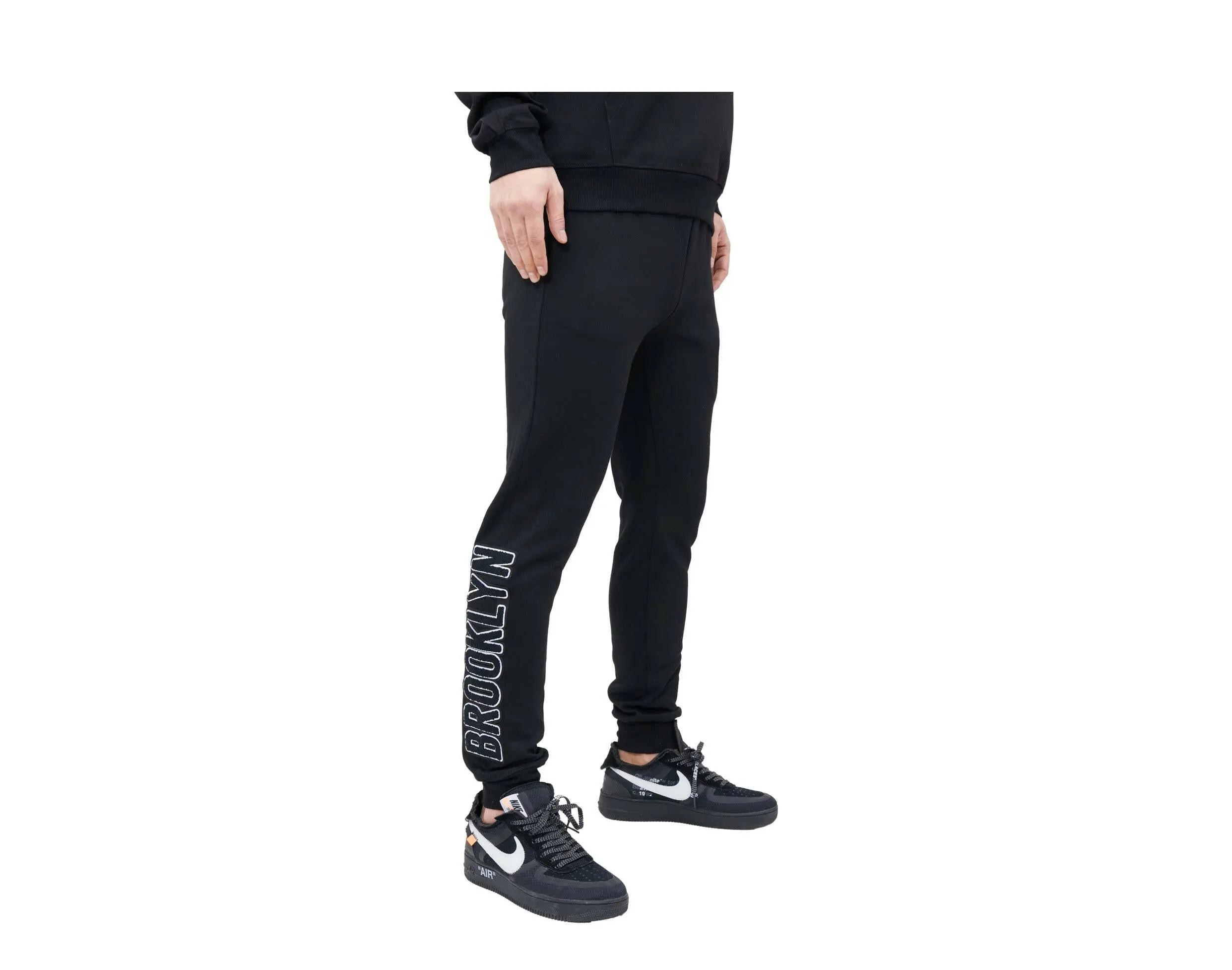 Pro Standard NBA Brooklyn Nets Logo Blended Men Jogger Pants Black 2