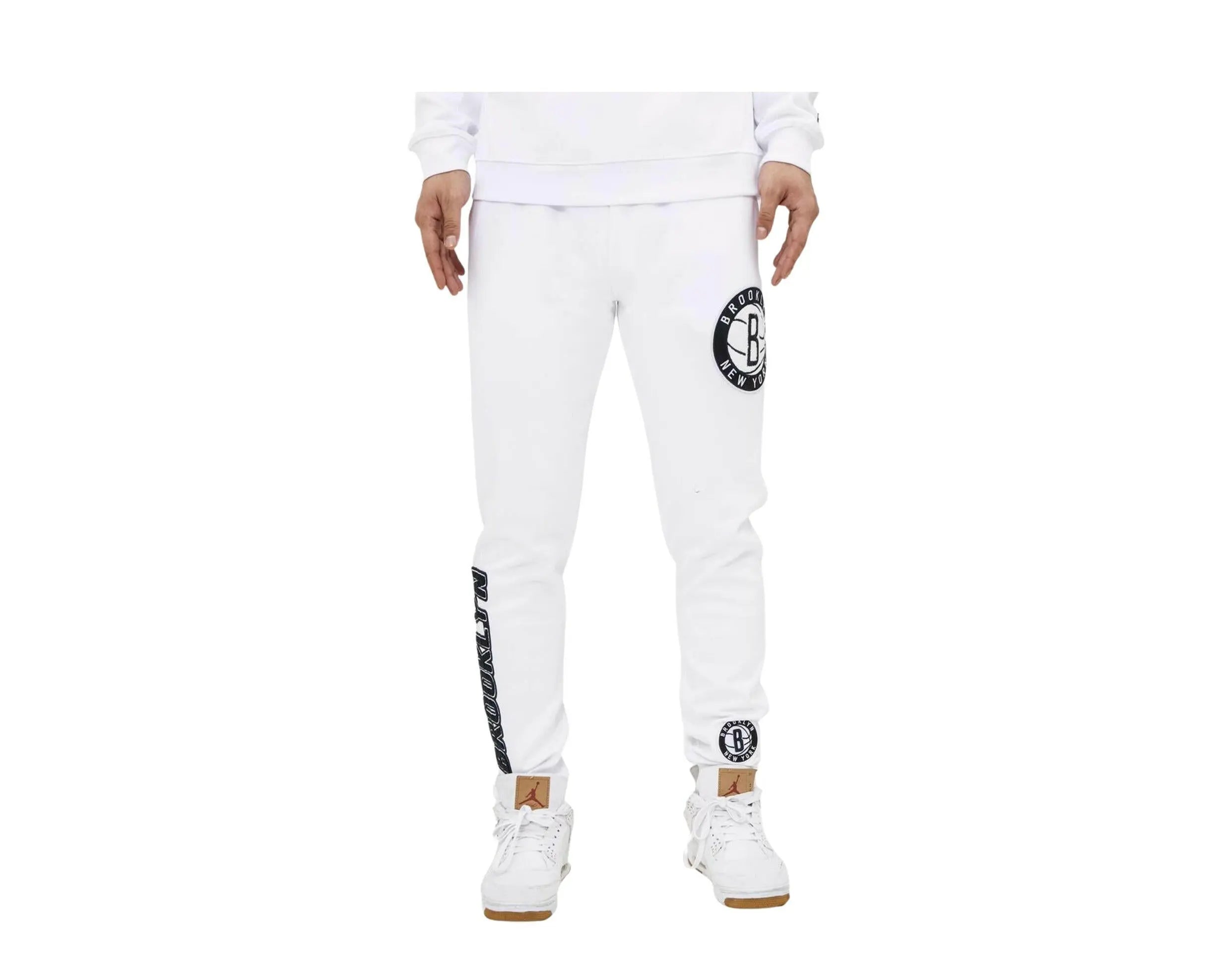 Pro Standard Brooklyn Nets Logo Men Joggers White 1