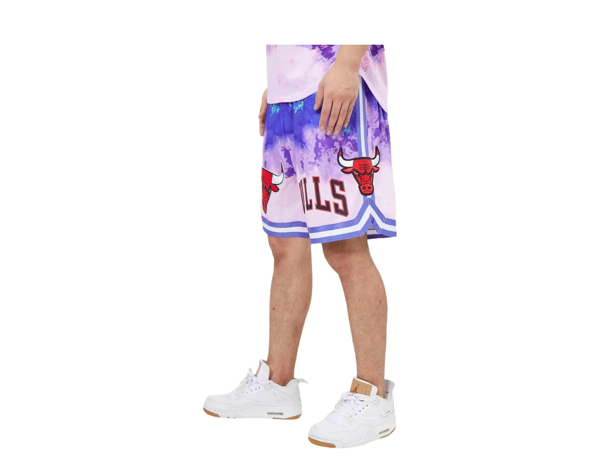 Pro Standard Chicago Bulls Pro Team Pink Dye Men Shorts Pink Dye 2