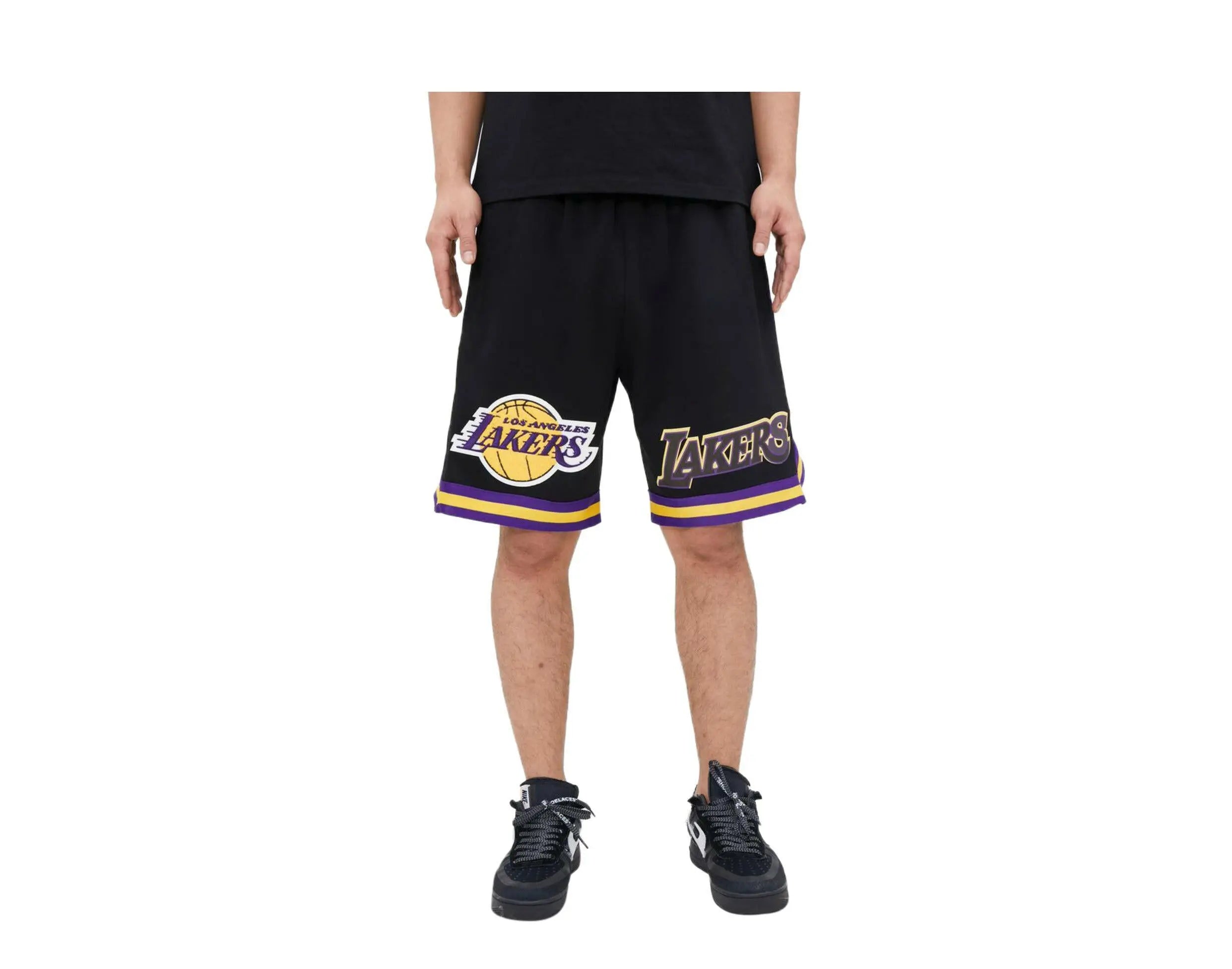 Pro Standard Los Angeles Lakers Classic Chenille Men Shorts Black 1