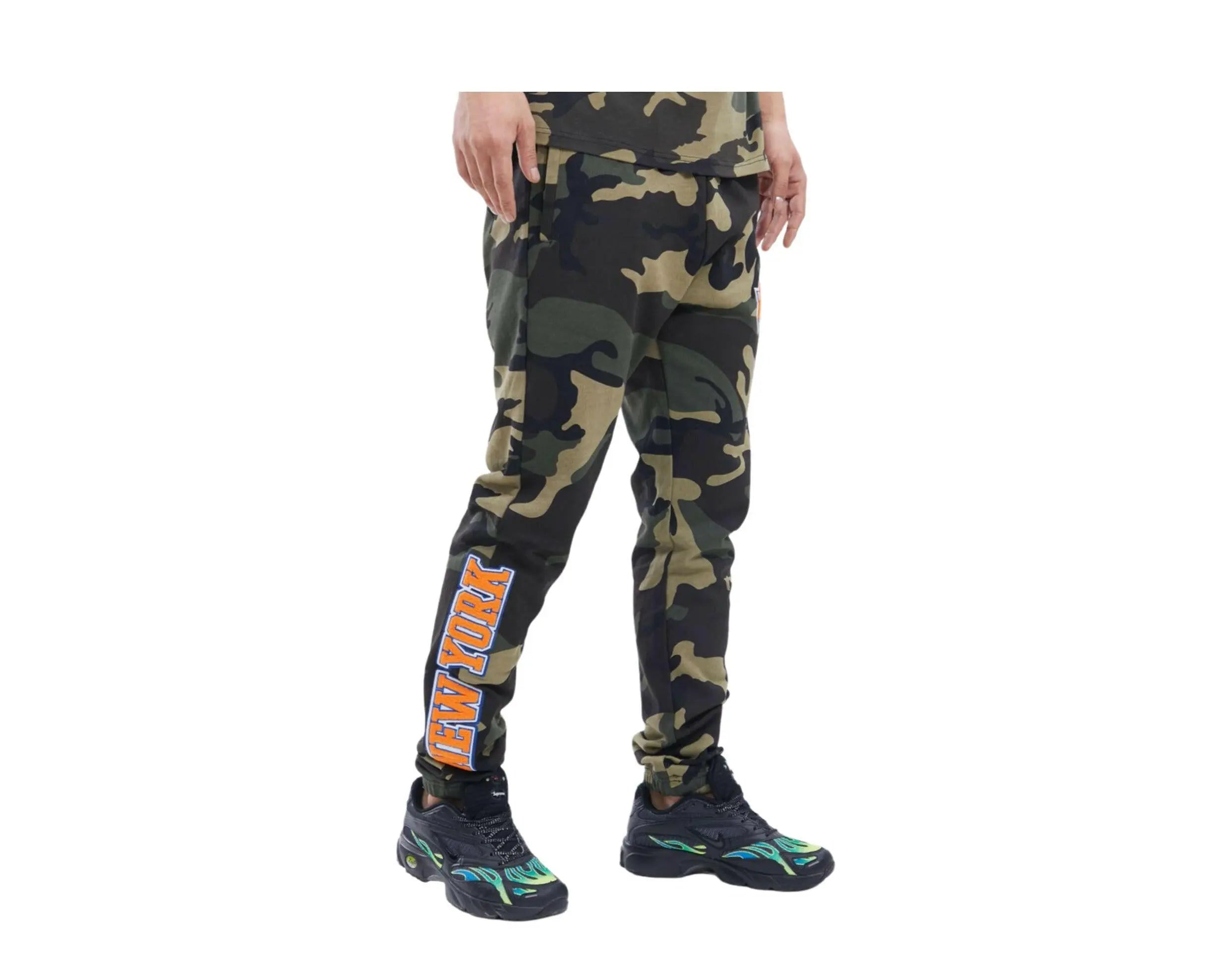 Pro Standard NBA New York Knicks Pro Team Men Joggers Camo 3