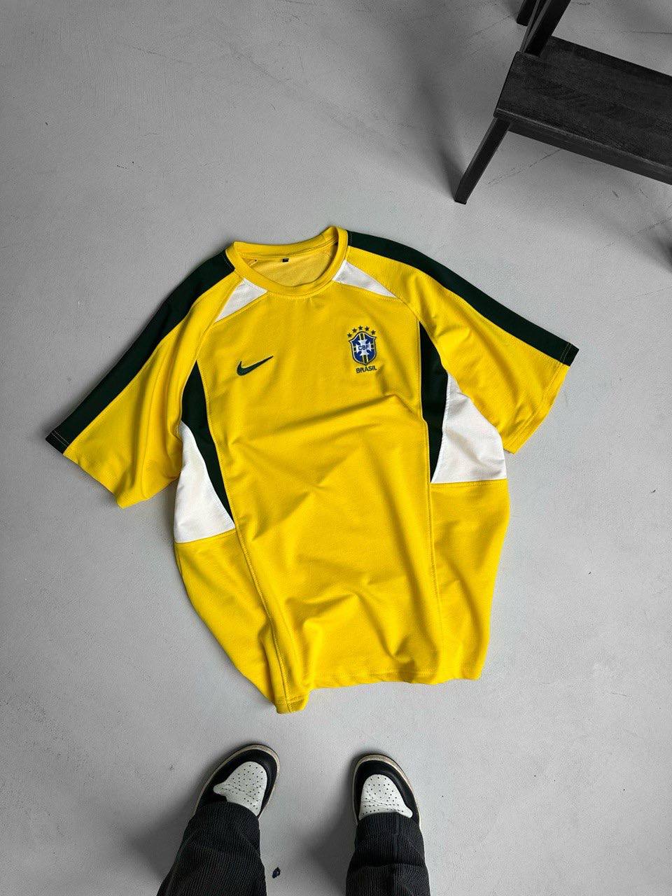 Brazil 2002 Home Jersey - Vintage Football Jersey - Retro Soccer Kit 3