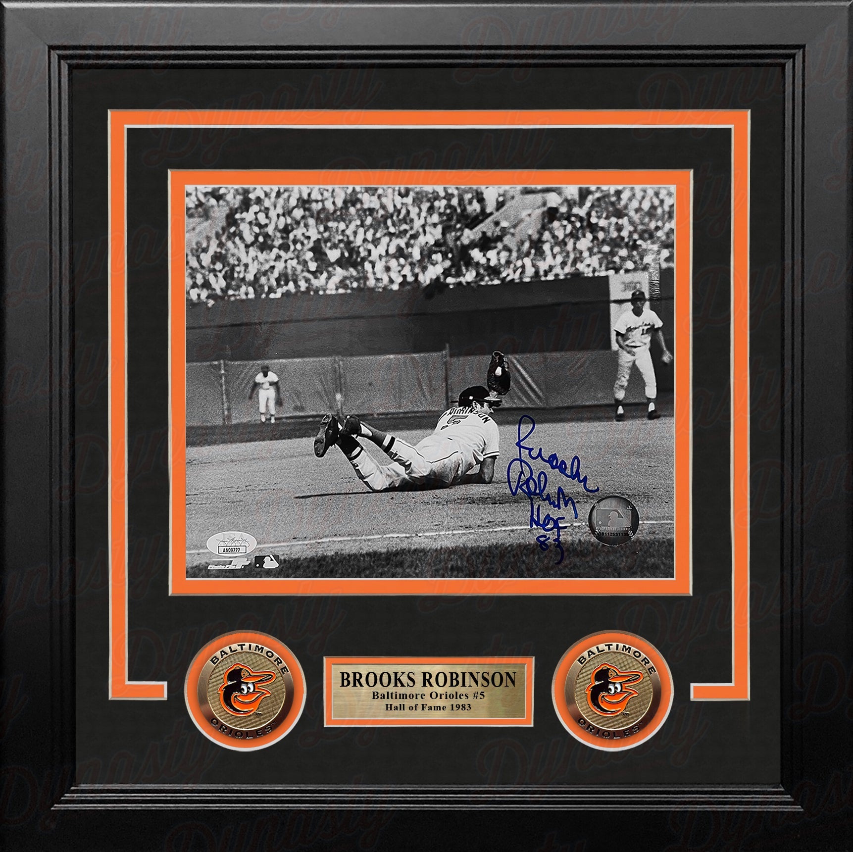 Brooks Robinson Diving Catch Baltimore Orioles Autographed 8" x 10" Framed Baseball Photo 1