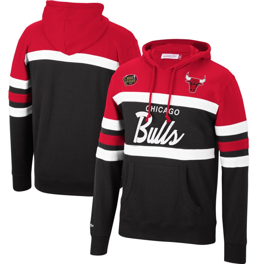 Chicago Bulls Mitchell & Ness Head Coach Hoodie 1