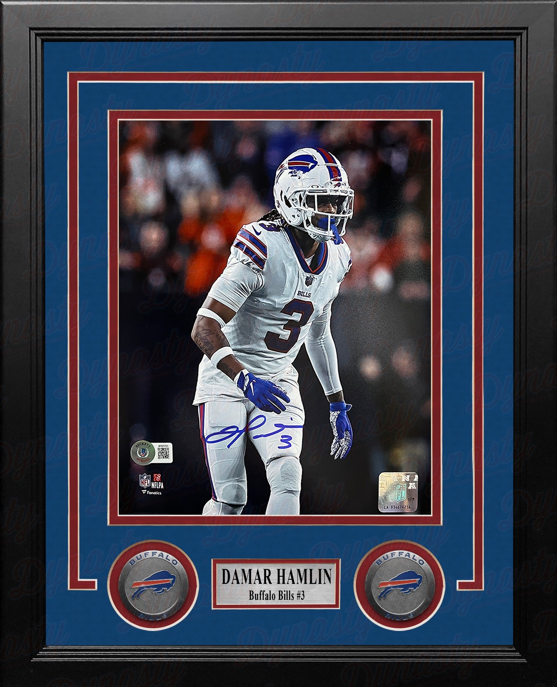 Damar Hamlin in Action Buffalo Bills Autographed 8" x 10" Framed Football Photo 1