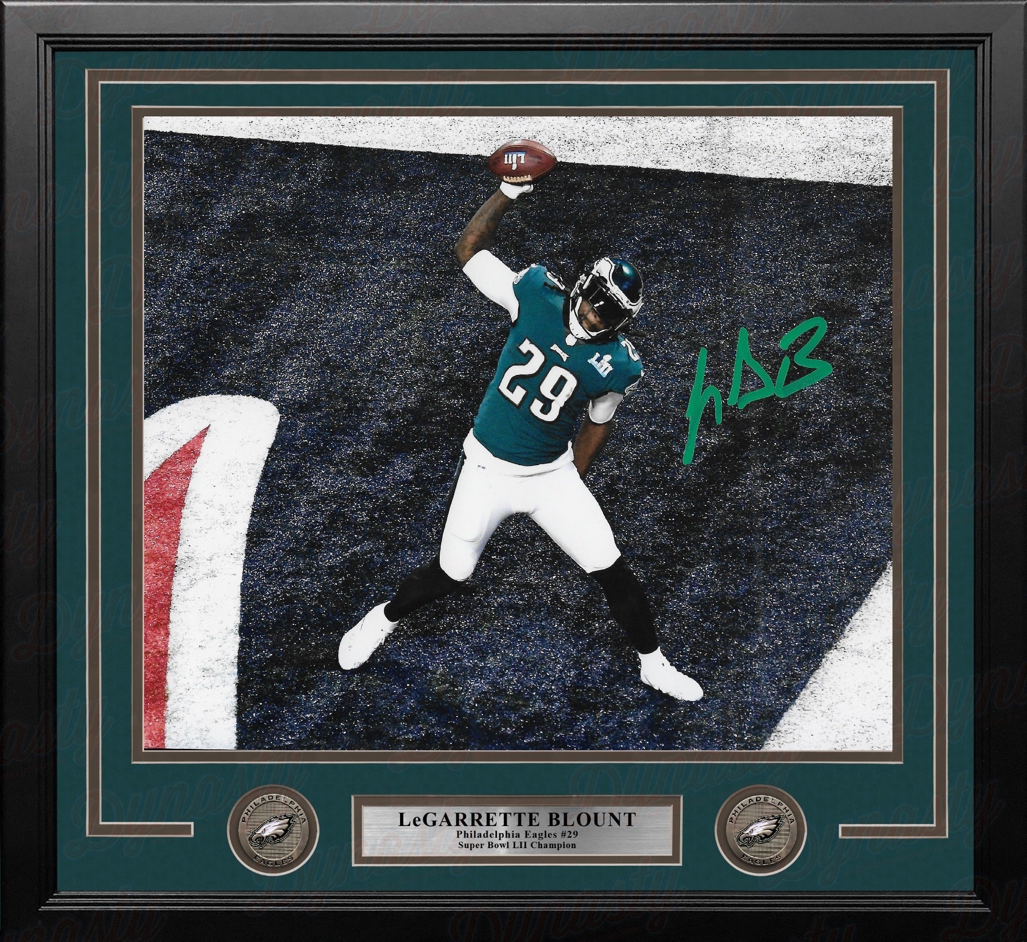 LeGarrette Blount Super Bowl LII Autographed TD Spike Philadelphia Eagles 11" x 14" Framed Photo 1