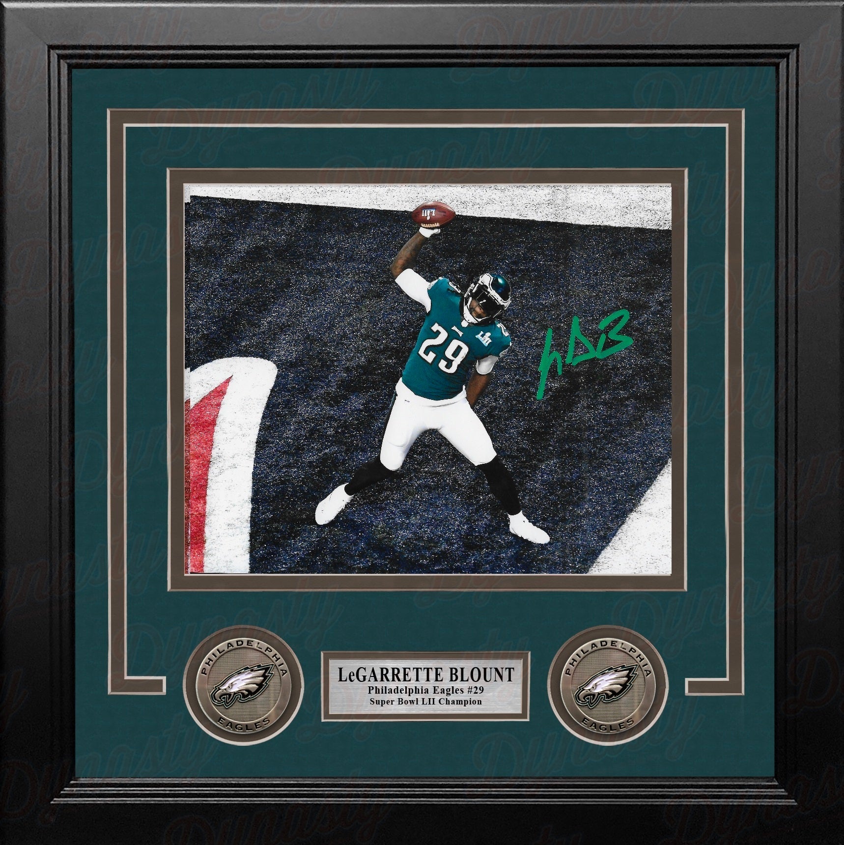 LeGarrette Blount Super Bowl LII Autographed TD Spike Philadelphia Eagles 8" x 10" Framed Photo 1