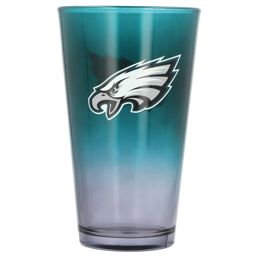 Philadelphia Eagles Ombre Pint Glass 1
