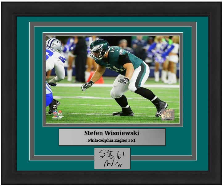 Stefen Wisniewski v. Cowboys Philadelphia Eagles 8x10 Framed Football Photo with Engraved Autograph 1