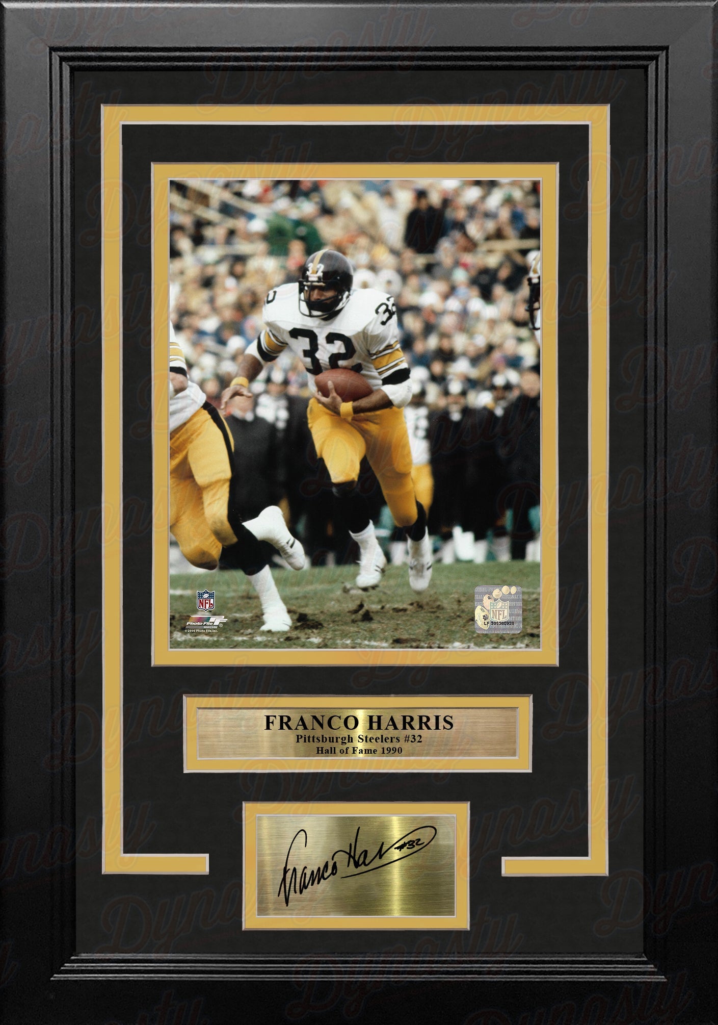 Franco Harris in Action Pittsburgh Steelers 8" x 10" Framed Photo with Engraved Autograph 1