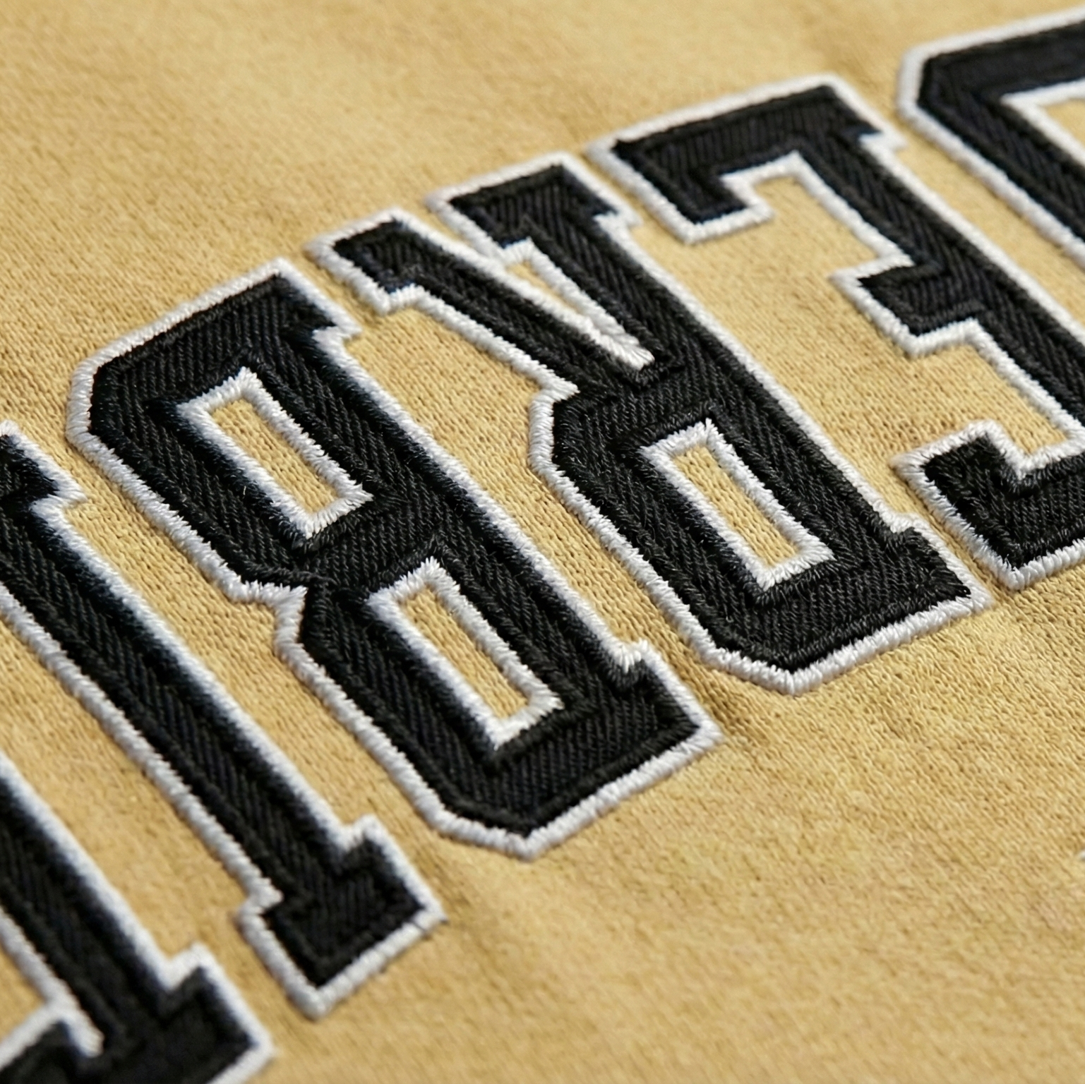 Vanderbilt Varsity Crewneck 3