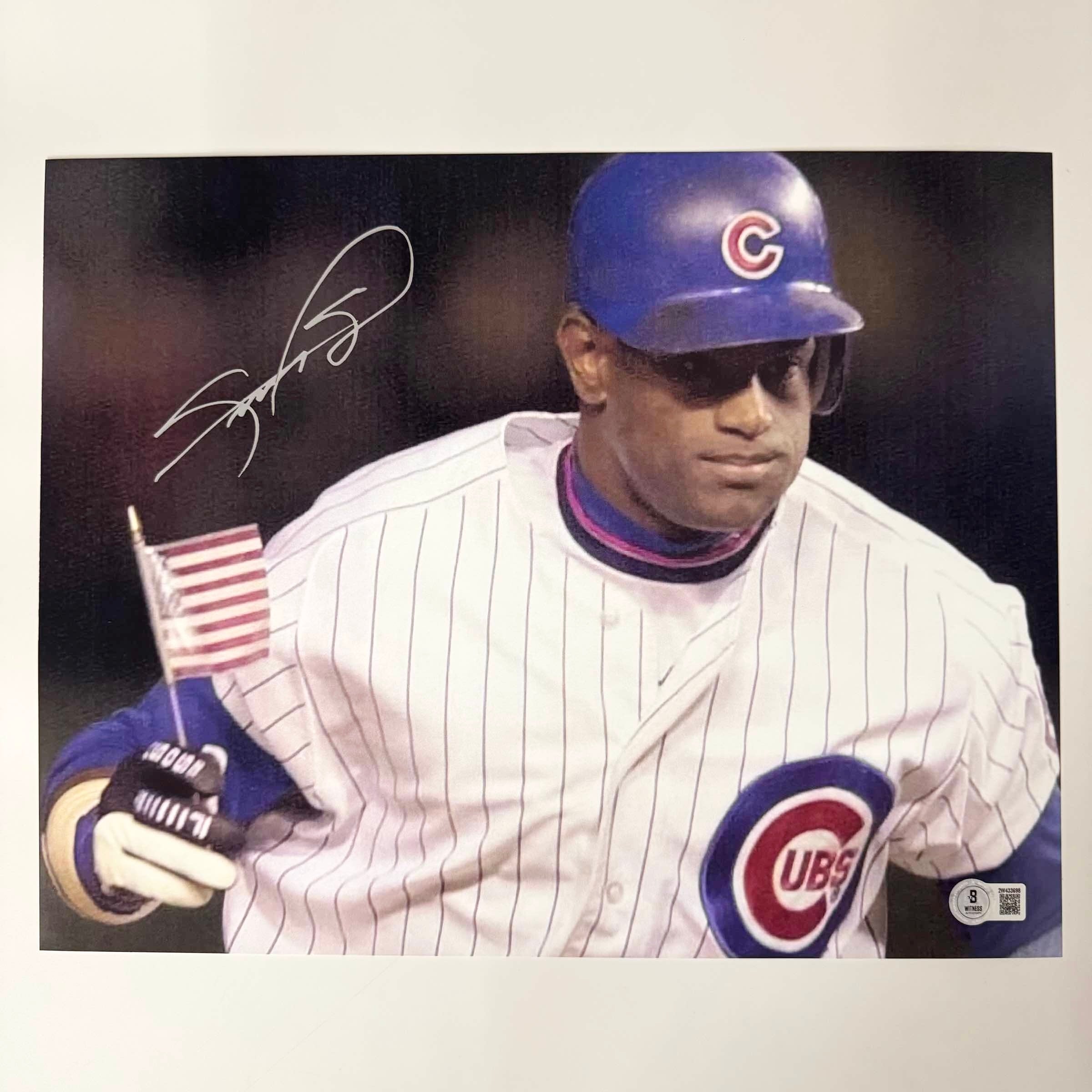 Autographed/Signed Sammy Sosa USA Flag Chicago Cubs 11x14 Baseball Photo Beckett BAS COA 1