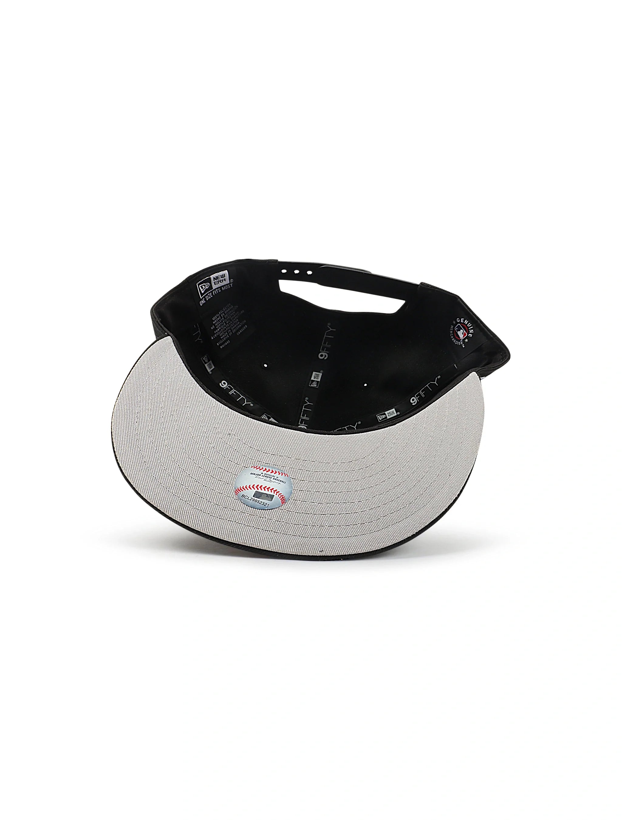 New Era 950 9x Champs Snapback - Black 5