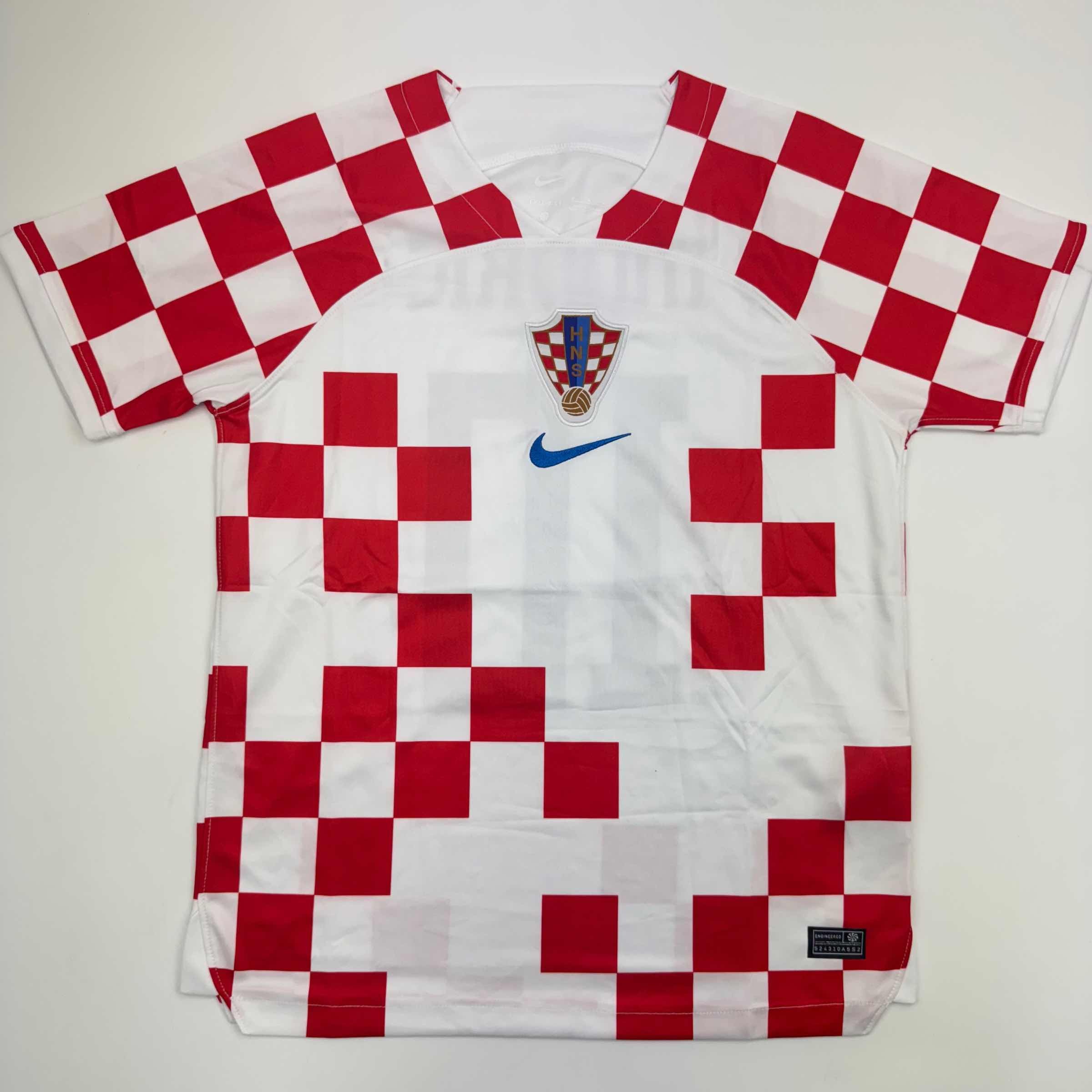 Autographed/Signed Luka Modric Croatia White Soccer Jersey Beckett BAS COA 4
