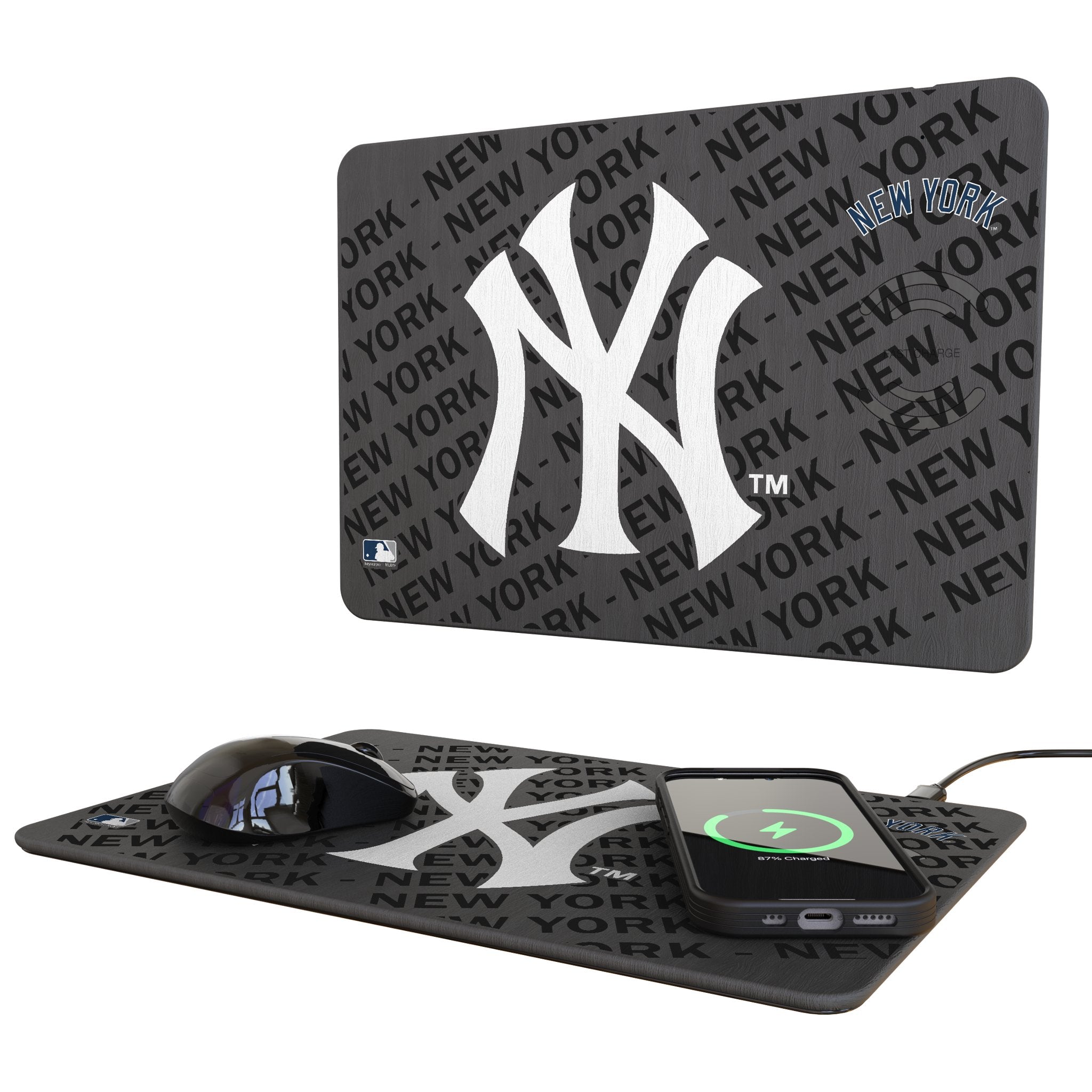 New York Yankees Monocolor Tilt 15-Watt Wireless Charger and Mouse Pad