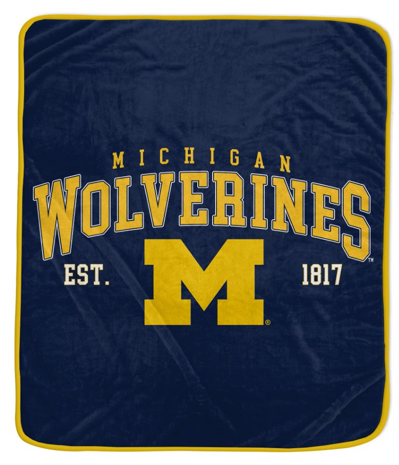 Michigan Wolverines 50" x 60" Vintage Arch Block Blanket 1
