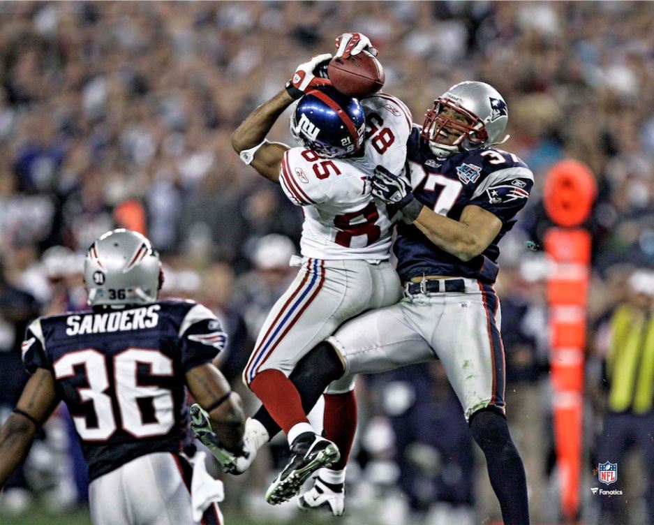 David Tyree Super Bowl XLII Helmet Catch New York Giants 8" x 10" Football Photo 1