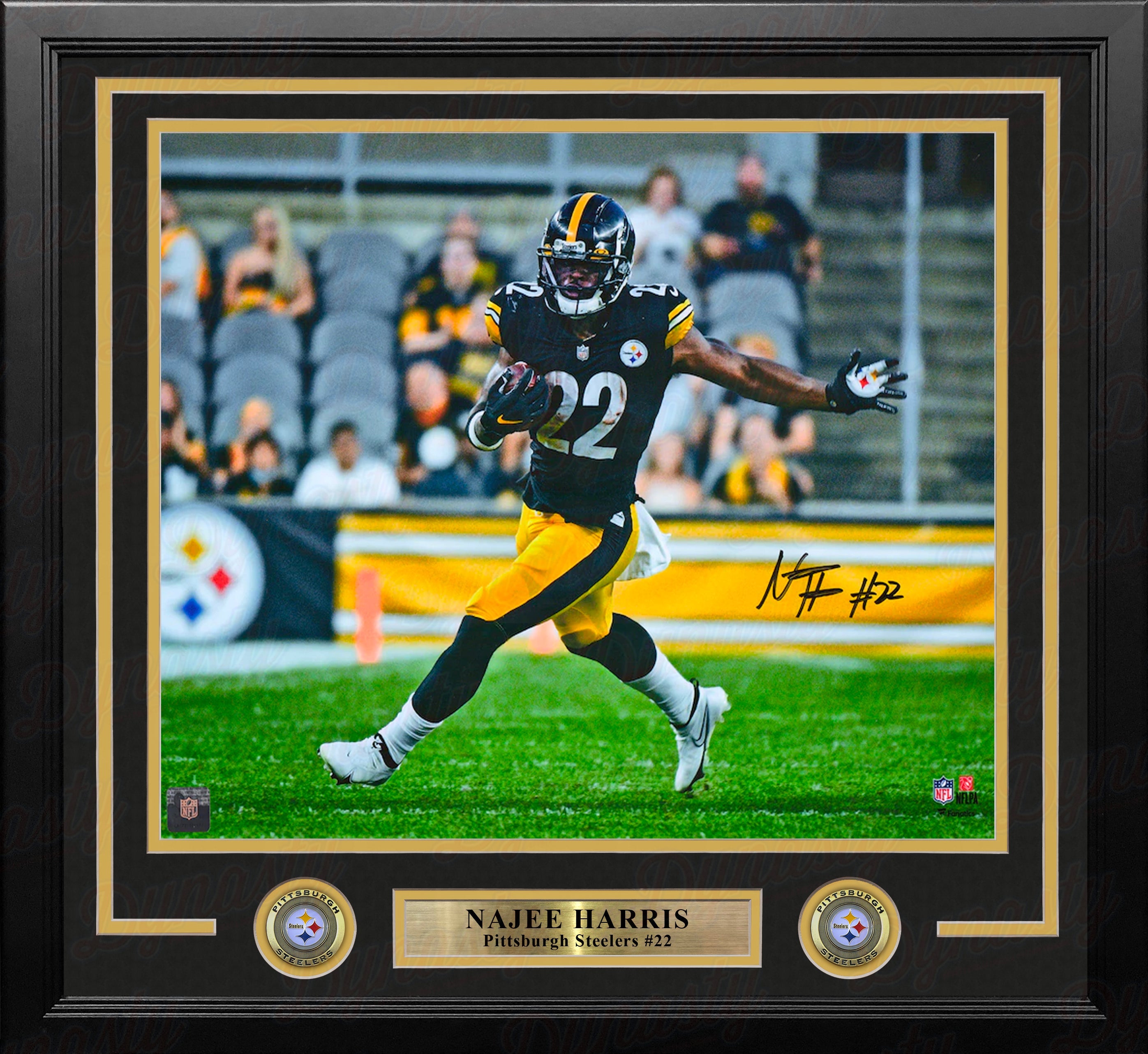 Najee Harris in Action Pittsburgh Steelers Autographed 16" x 20" Framed Football Photo 1