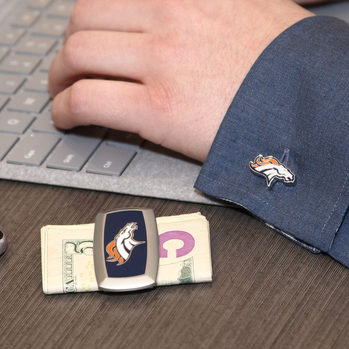 NFL Denver Broncos Cufflinks 4