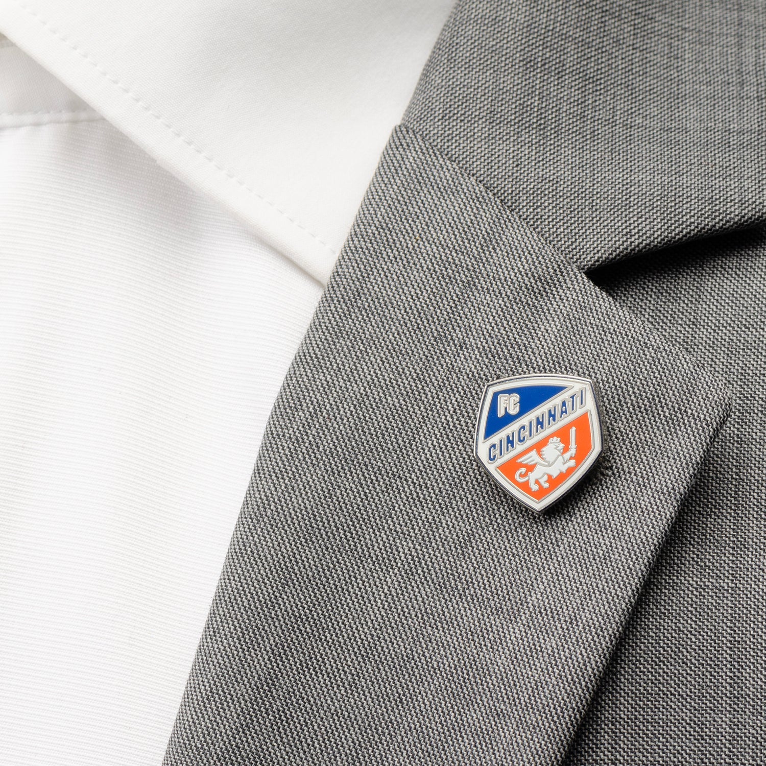MLS FC Cincinnati Cufflinks and Lapel Pin Gift Set 8