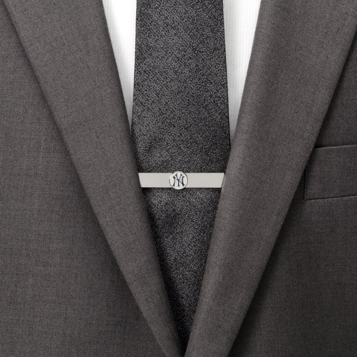 MLB New York Yankees Pinstripe Tie Bar 2