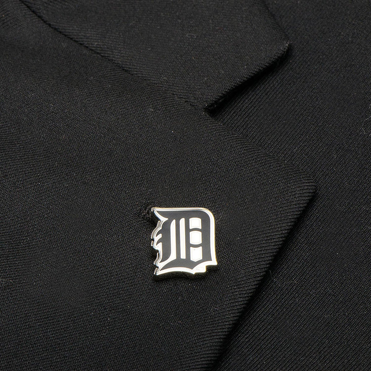 MLB Detroit Tigers Lapel Pin 4