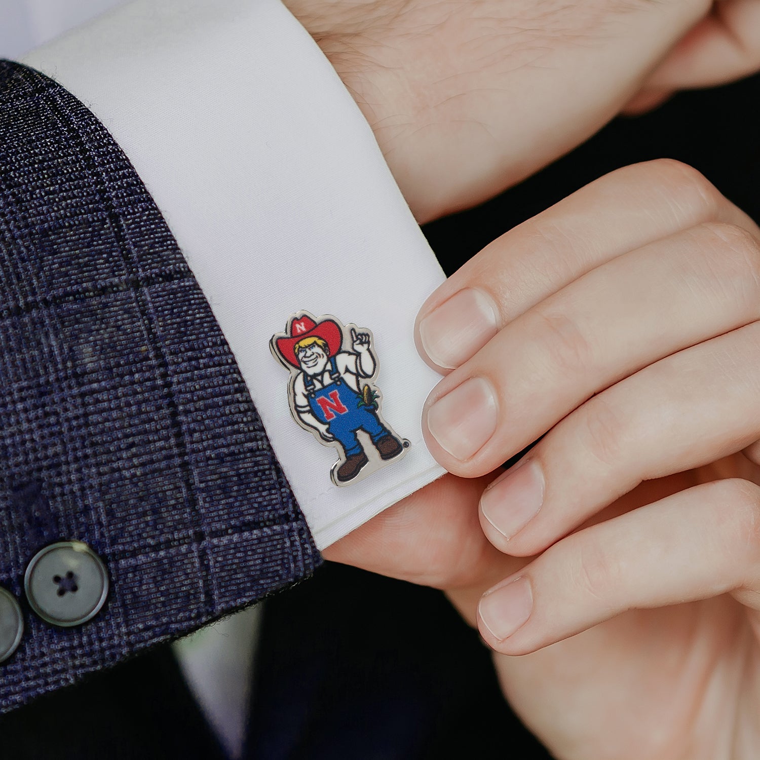NCAA Nebraska Herbie Husker Mascot Cufflinks 2
