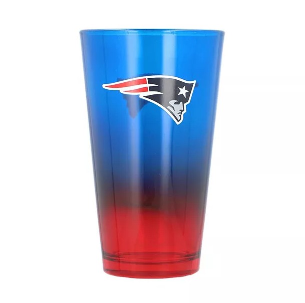 New England Patriots Ombre Pint Glass 1