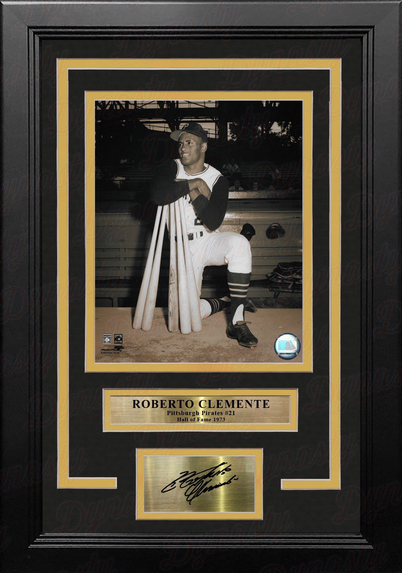 Roberto Clemente Bat Pose Pittsburgh Pirates 8" x 10" Framed Baseball Photo with Engraved Autograph 2