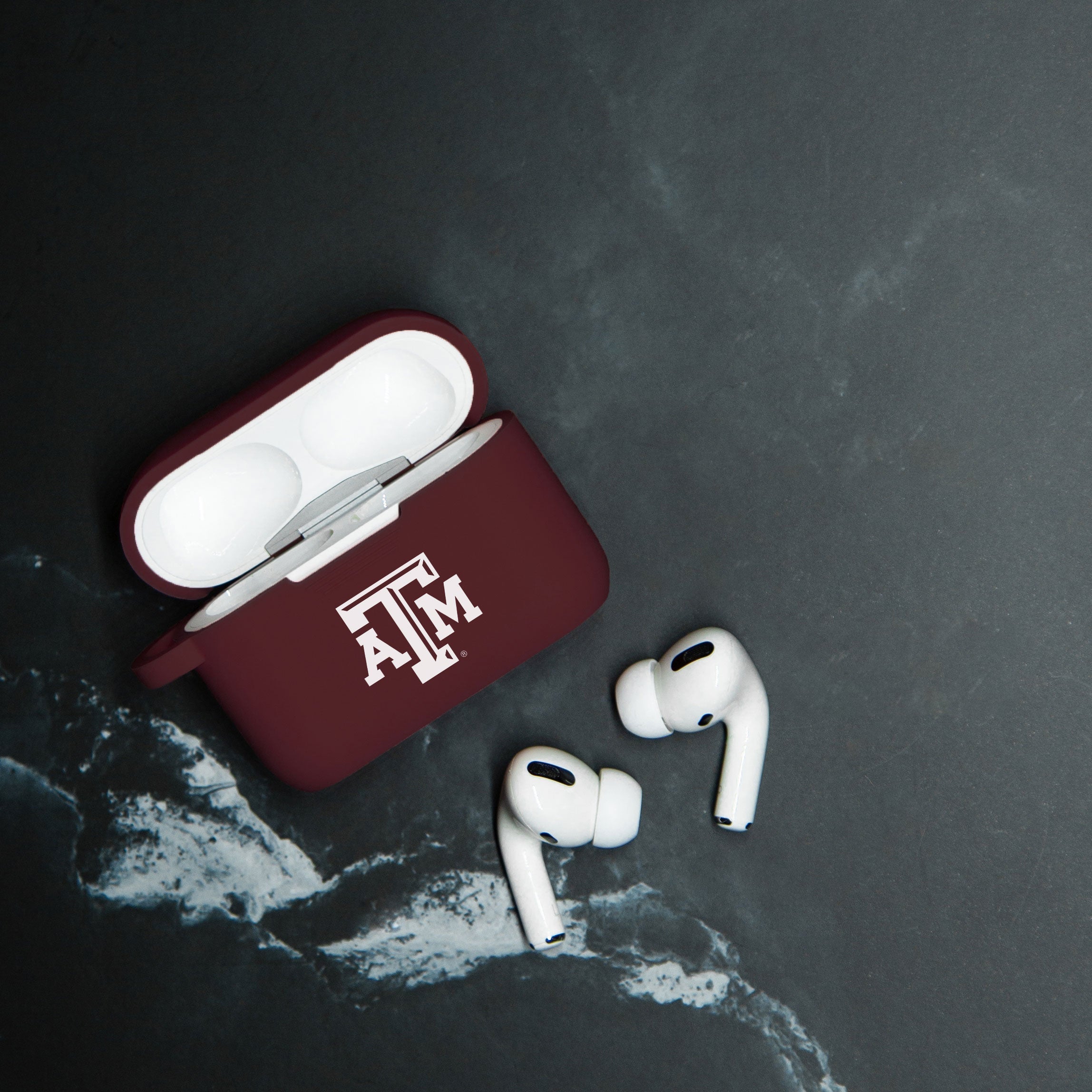 Texas A&M Aggies AirPods Pro 1 & 2 Case Cover 3
