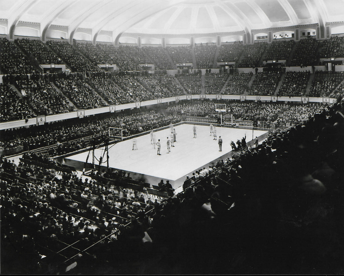 Philadelphia Convention Hall and Civic Center 8" x 10" Basketball Stadium Photo 1