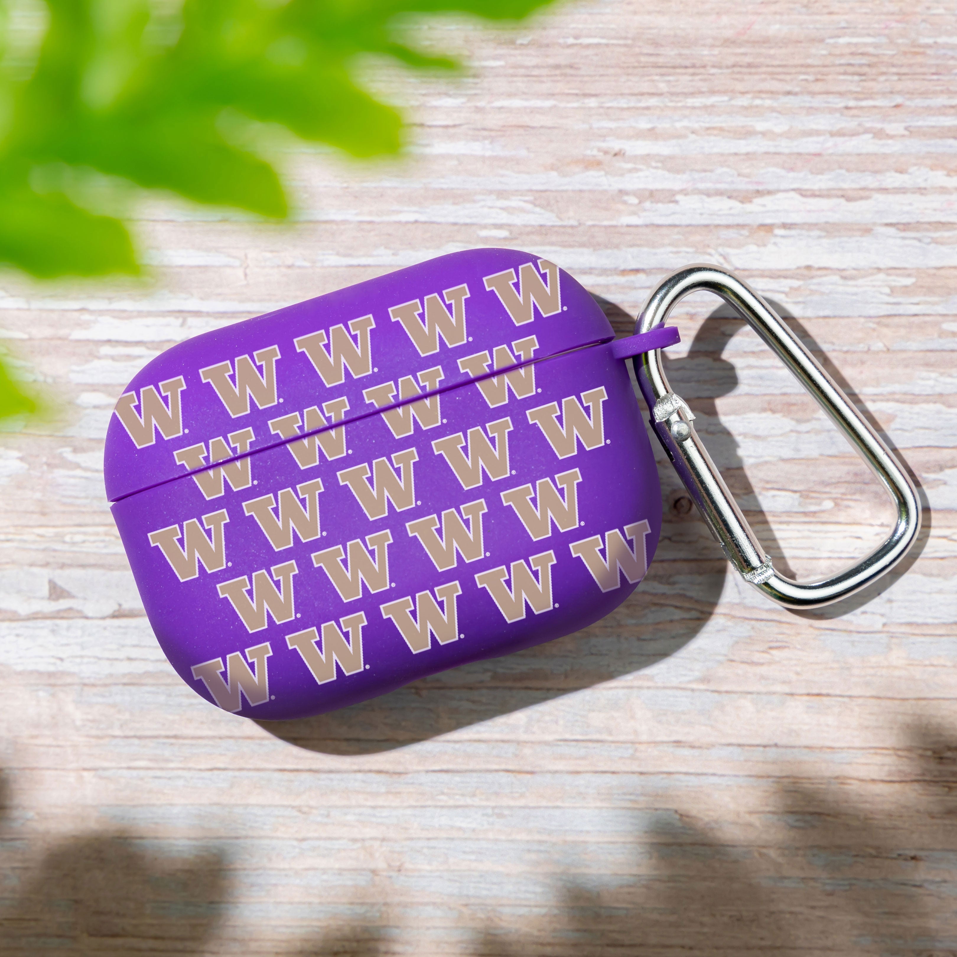 Washington Huskies HD AirPods Pro 1 & 2 Case Cover 4