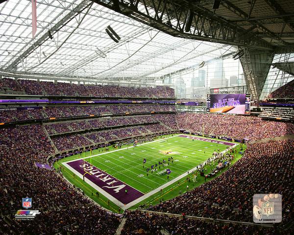 Minnesota Vikings U.S. Bank Stadium 8" x 10" Football Photo 1