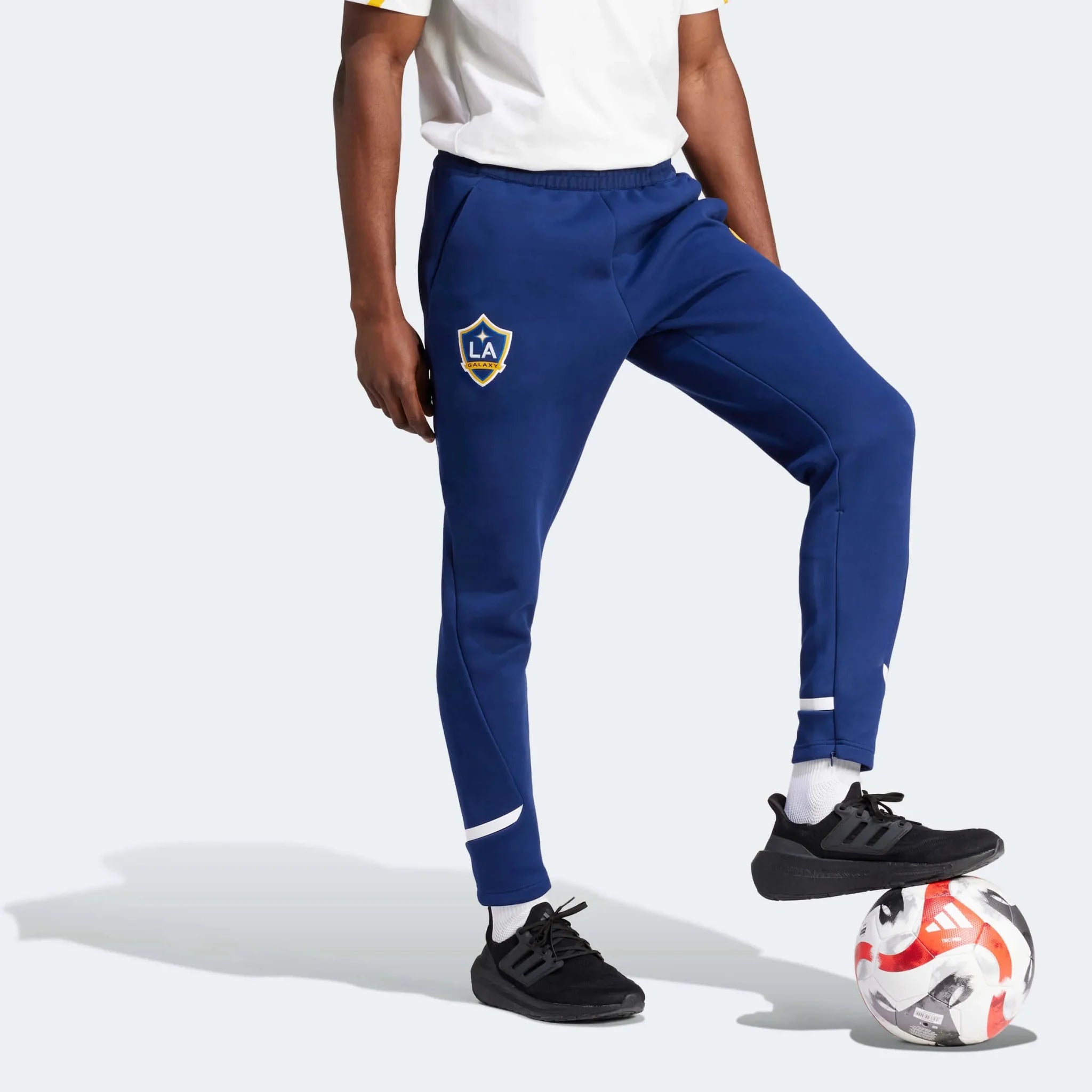 adidas 2024-25 LA Galaxy Men's Designed For Gameday Travel Pants 3
