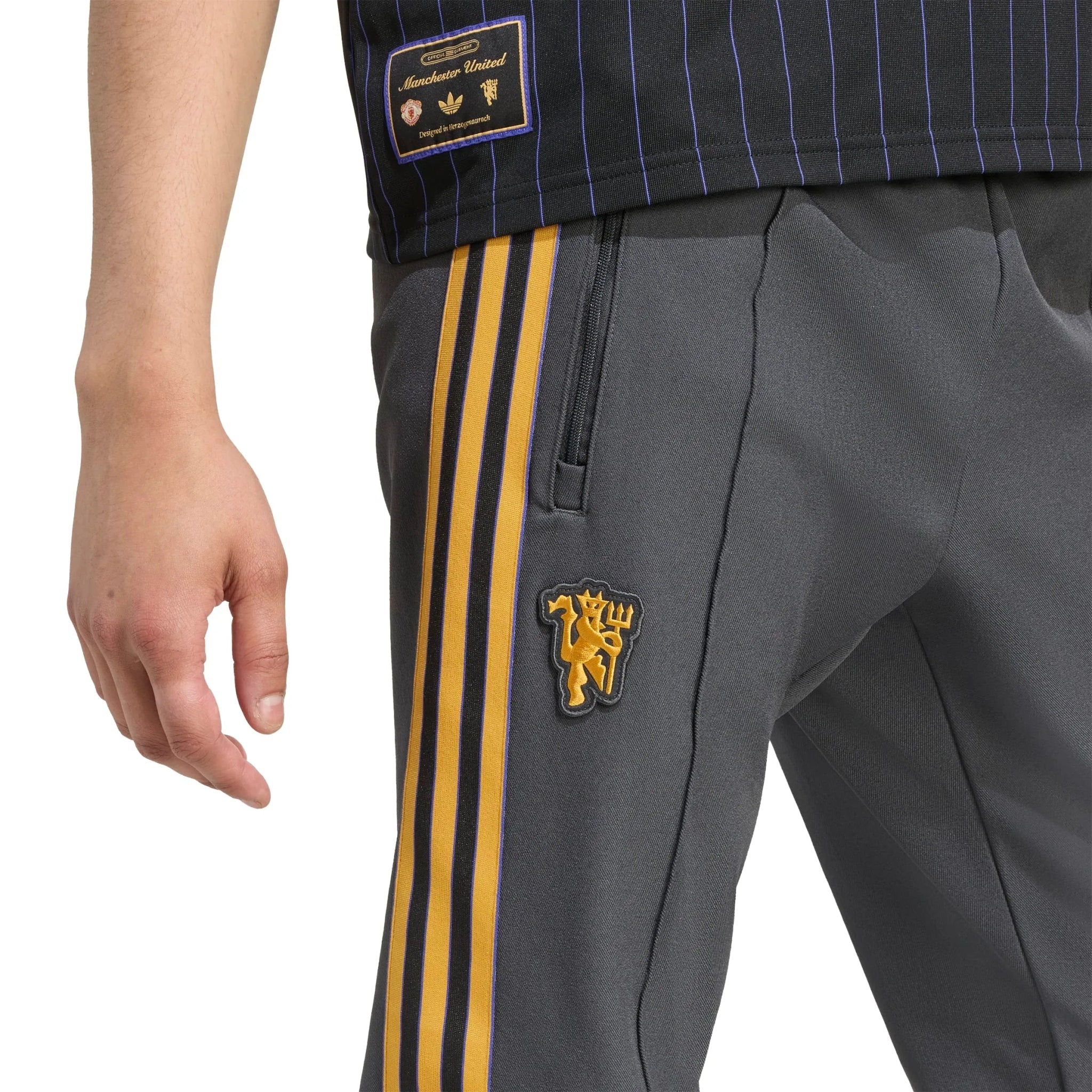 adidas 2025-26 Manchester United Men's Icon Track Pants 4