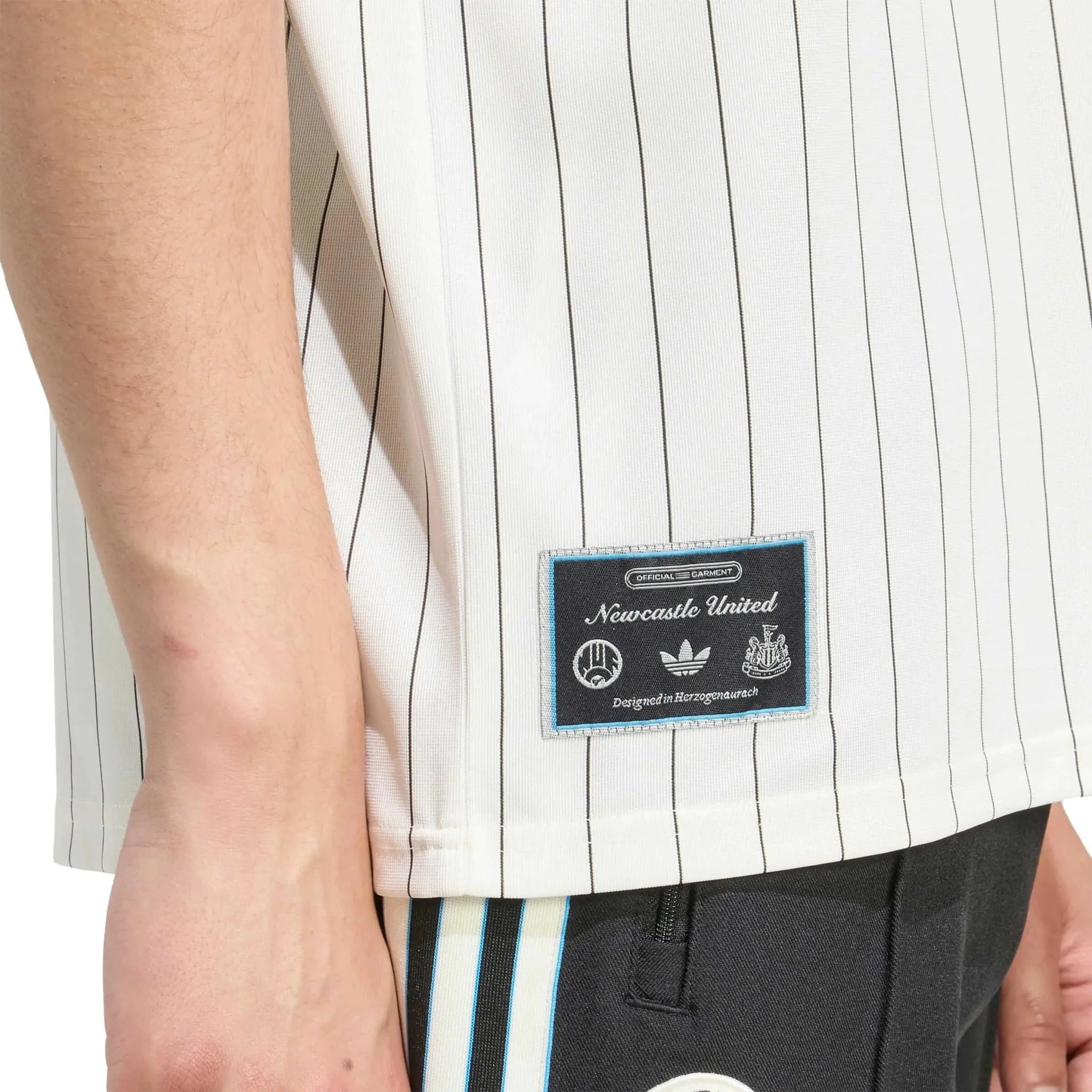 adidas 2025-26 Newcastle Men's Icon Jersey 4