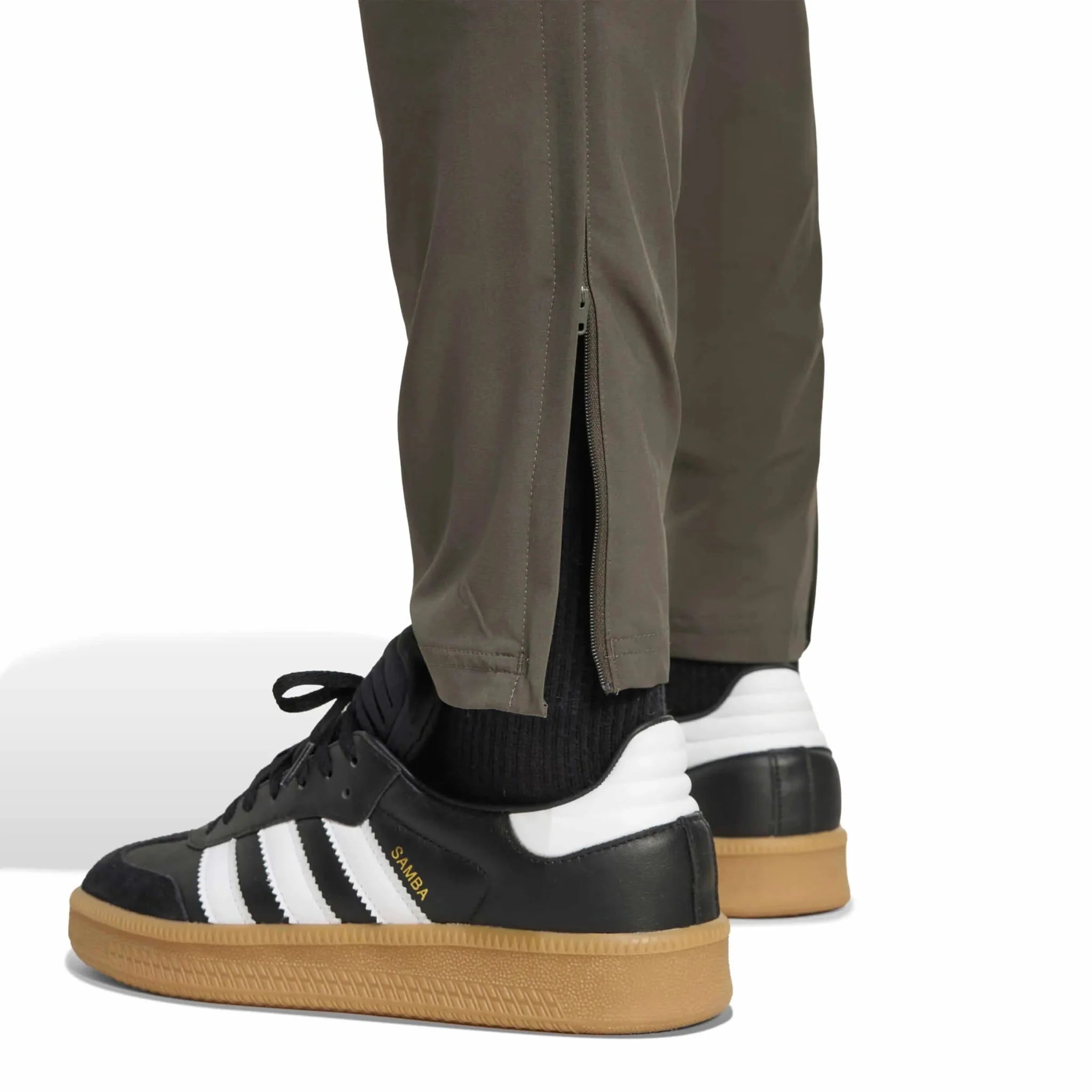 adidas 2025-26 Real Madrid Men's Tiro 25 Competition Vis Tech Travel Pants 6