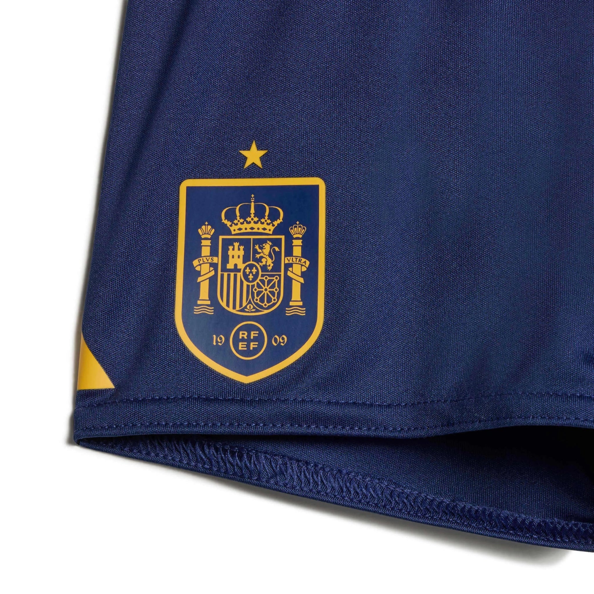 adidas 2026 Spain Home Baby Kit 7