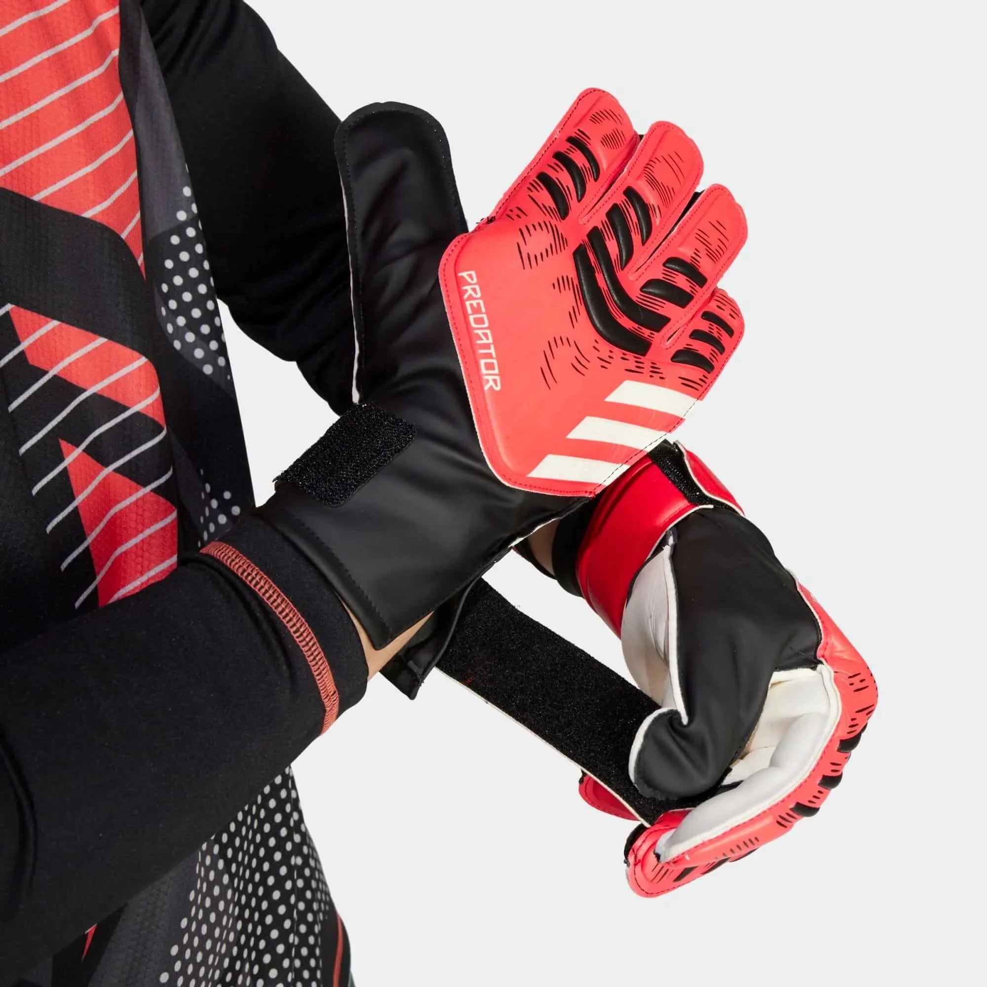 adidas Predator GL Training Goalkeeper Gloves 3
