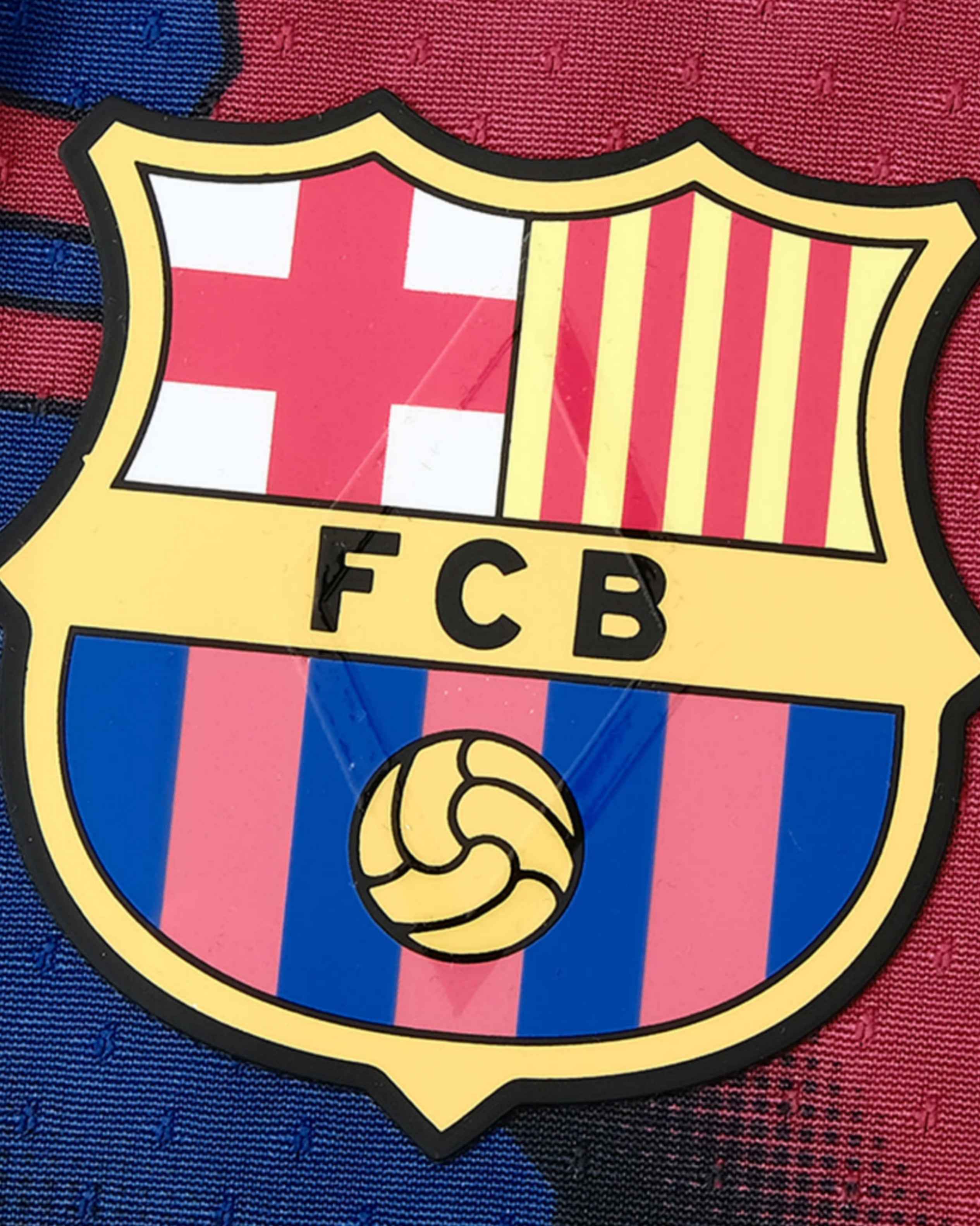 Nike Barcelona x Catalan Veins Premium Kit 4
