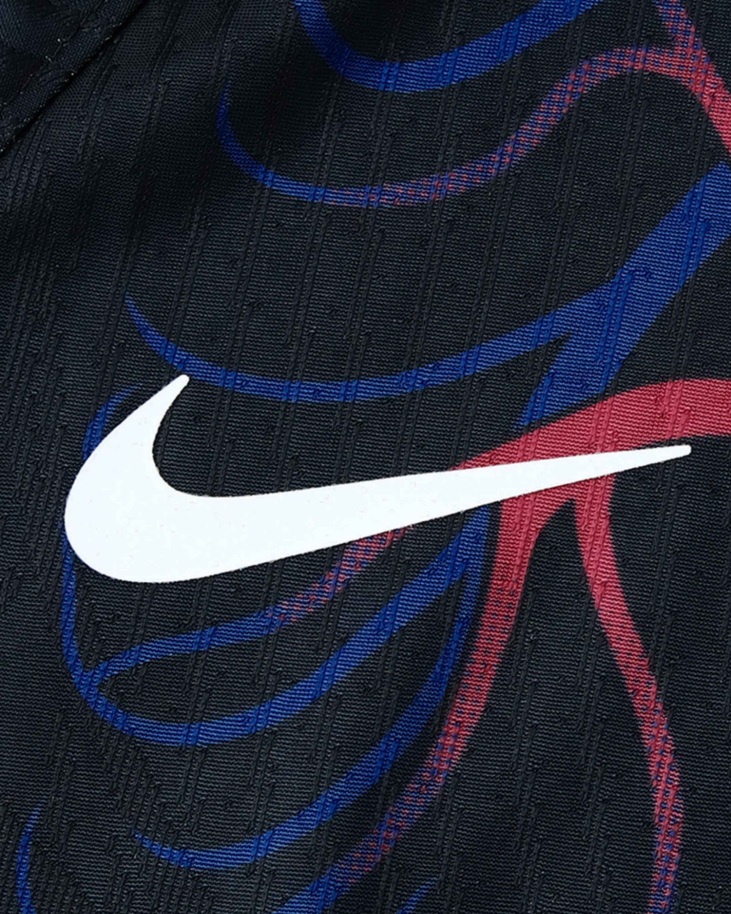 Nike Barcelona x Catalan Veins Premium Kit 3
