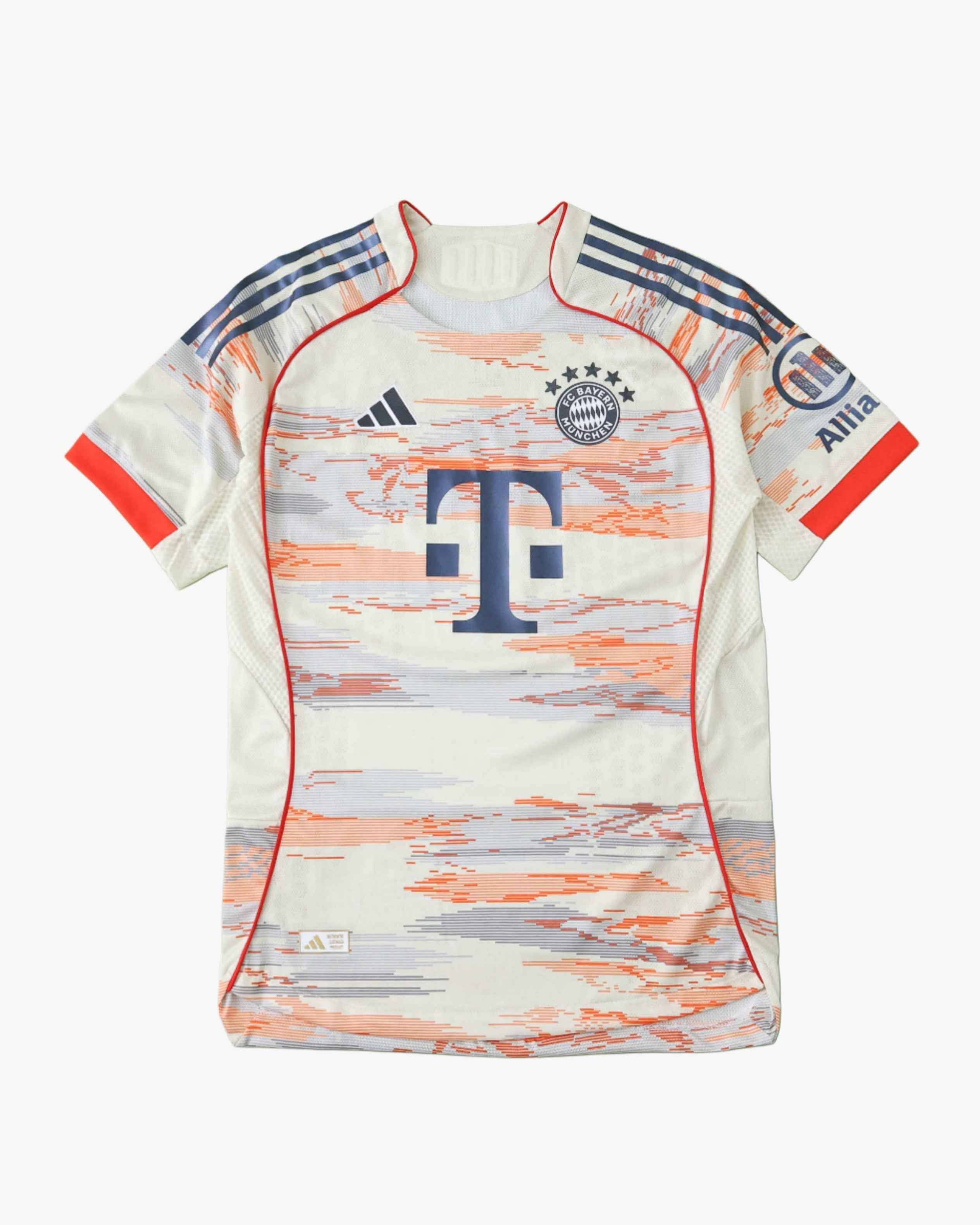 Adidas Bayern Munich Away 2025/26 1