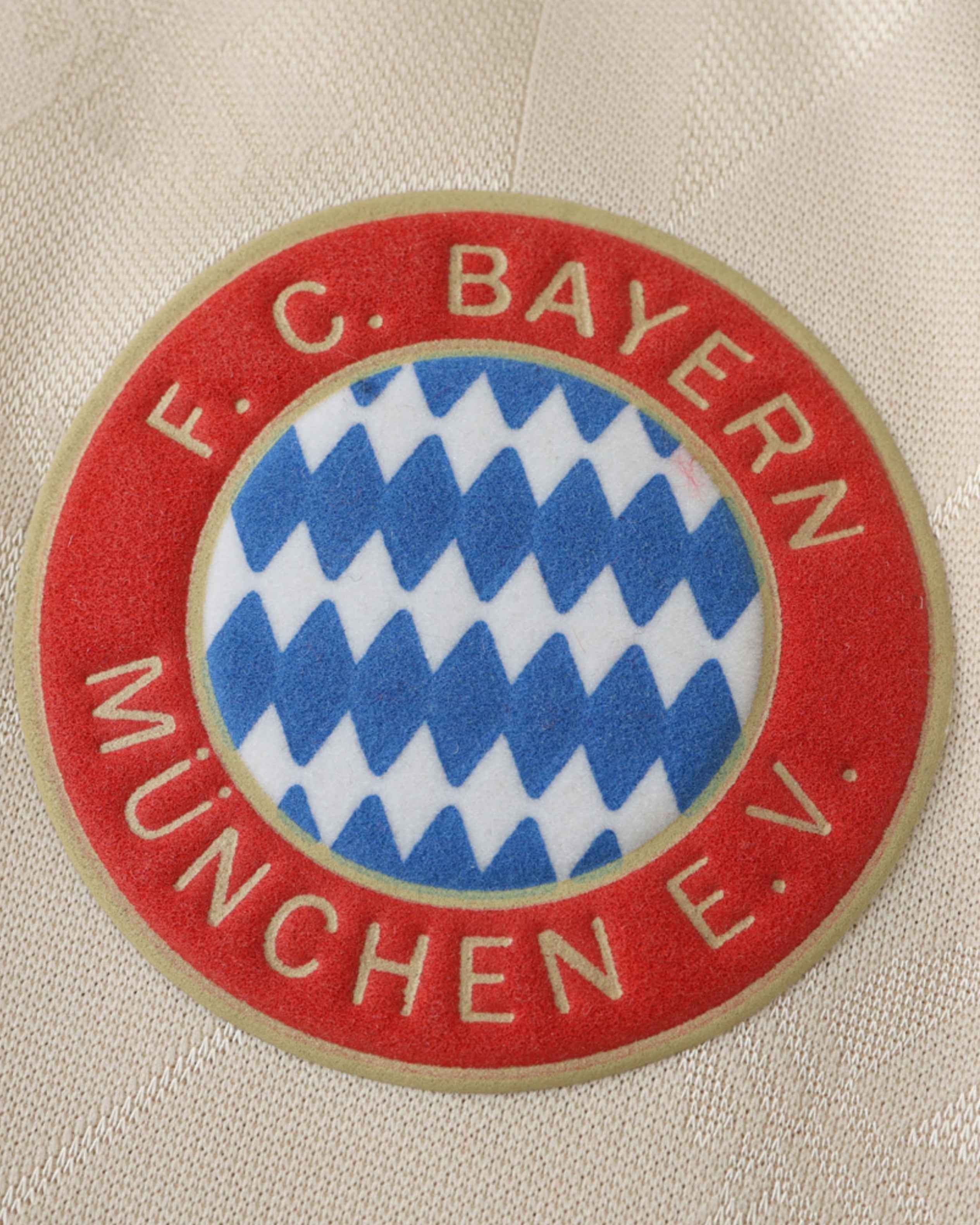 Adidas Bayern Munich Away Remake 1990/92 3