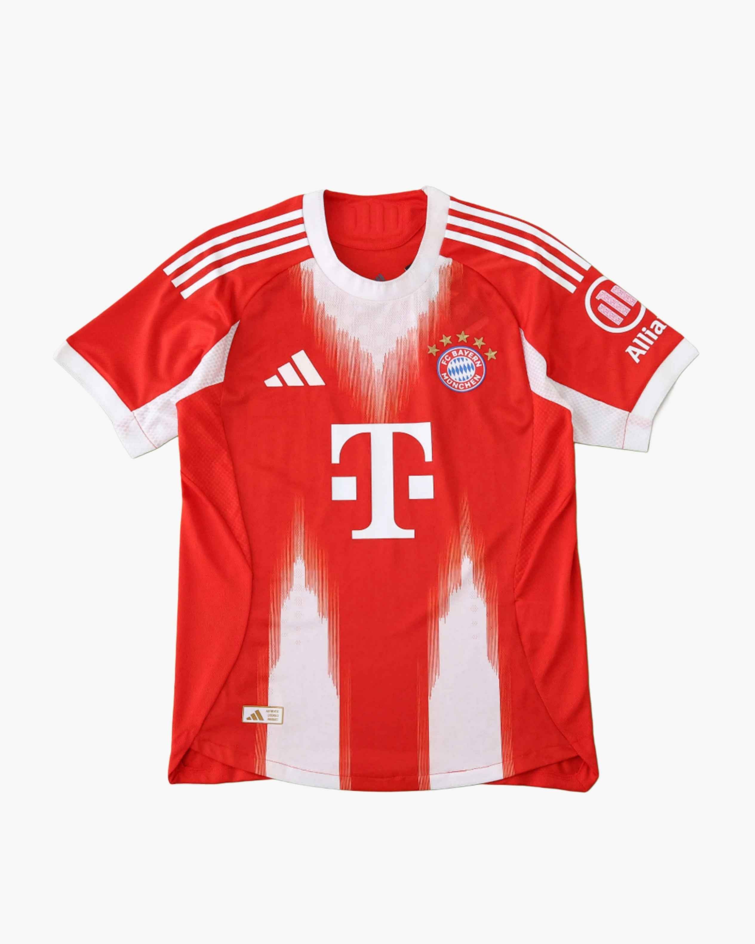 Adidas Bayern Munich Home 2025/26 1