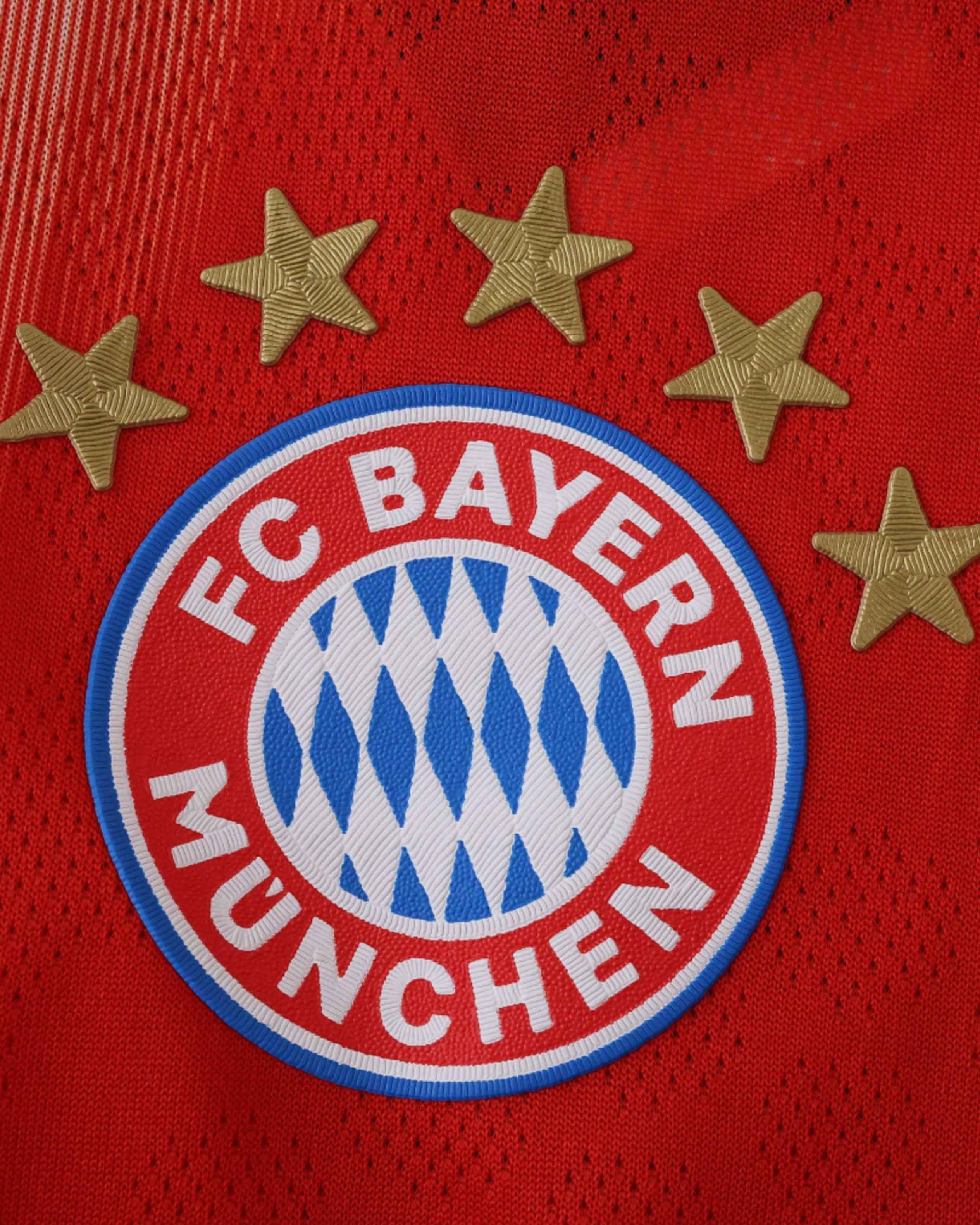 Adidas Bayern Munich Home 2025/26 5