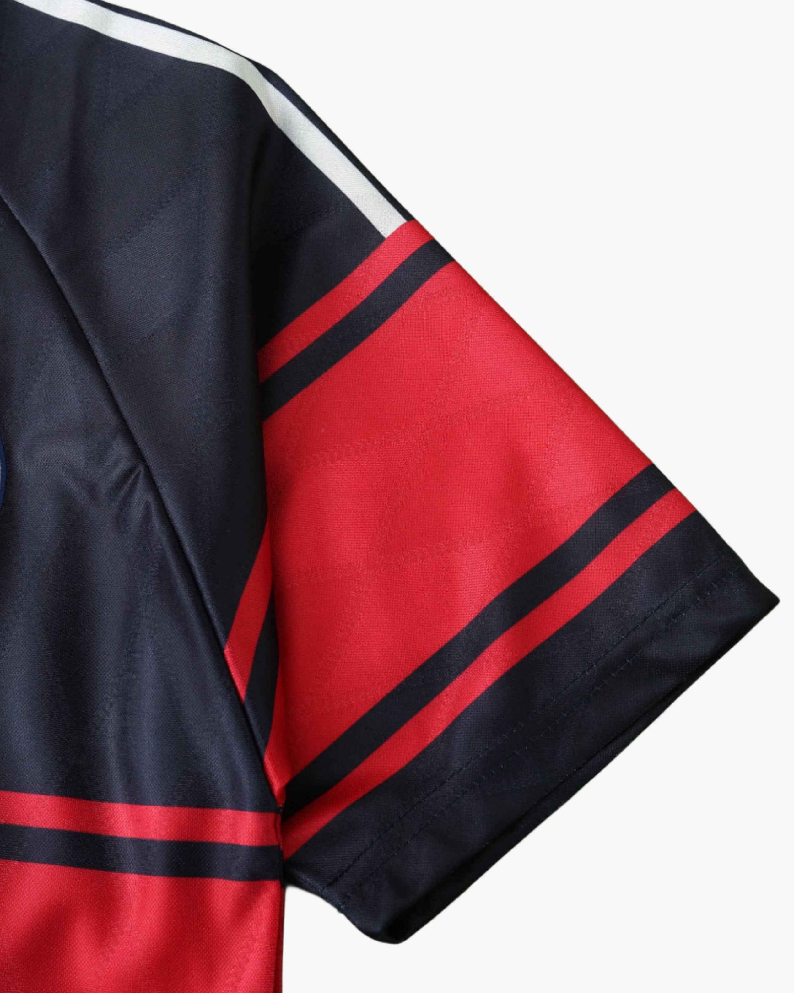 Adidas Bayern Munich Retro Home 1997/99 3