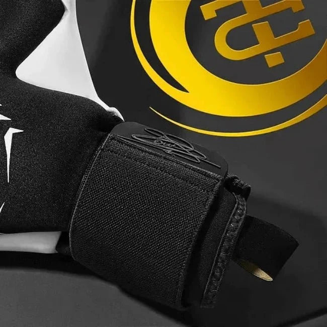 Elite Sport Thibault Courtois 685 Limited Edition Goalkeeper Glove 5