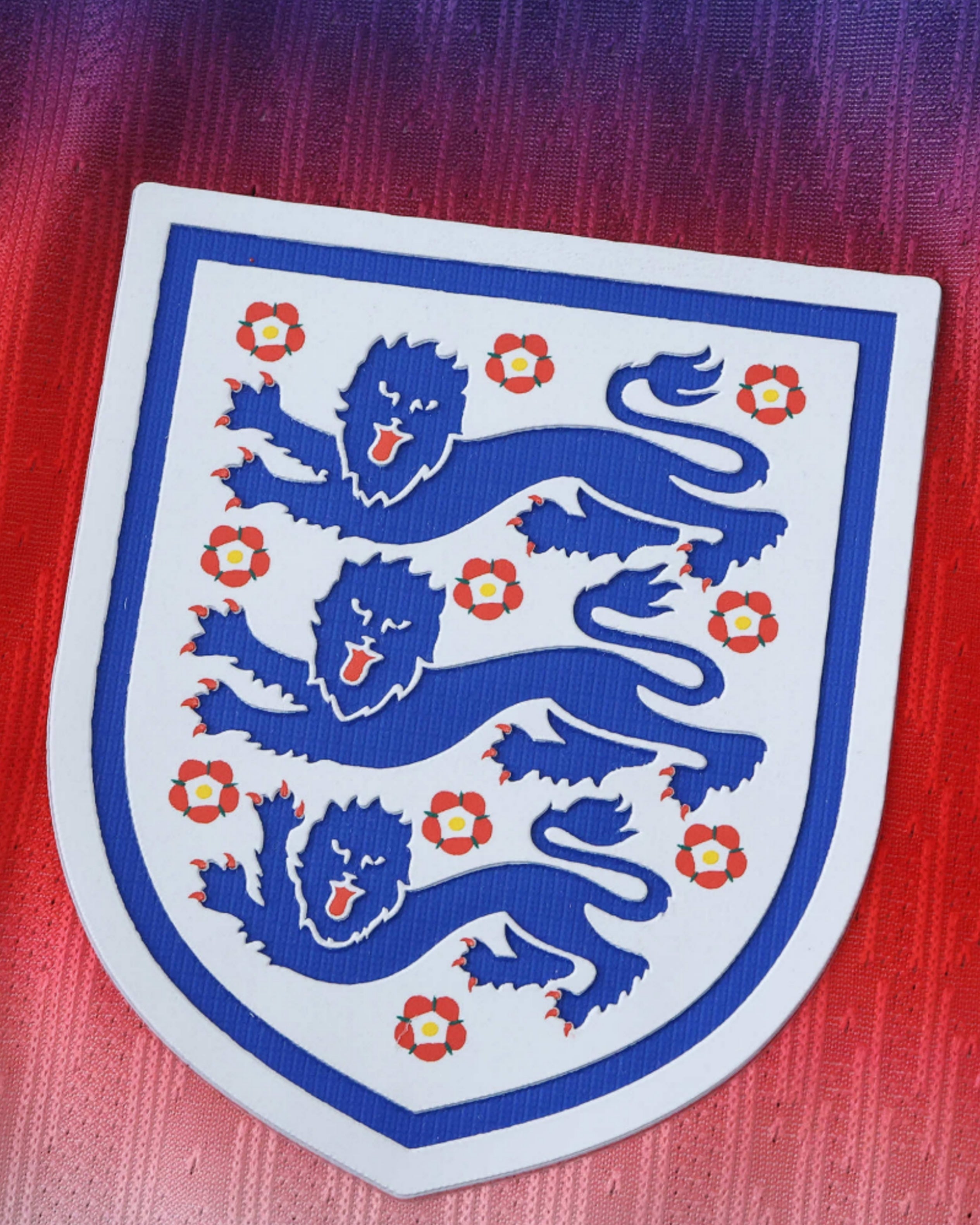 ENGLAND HOME 2025/26 4