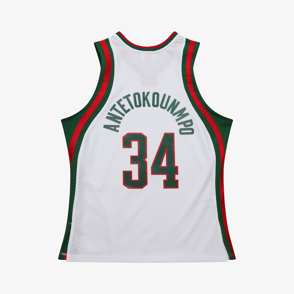 Milwaukee Bucks - Giannis Antetokounmpo 2013-14 White Swingman Jersey 2