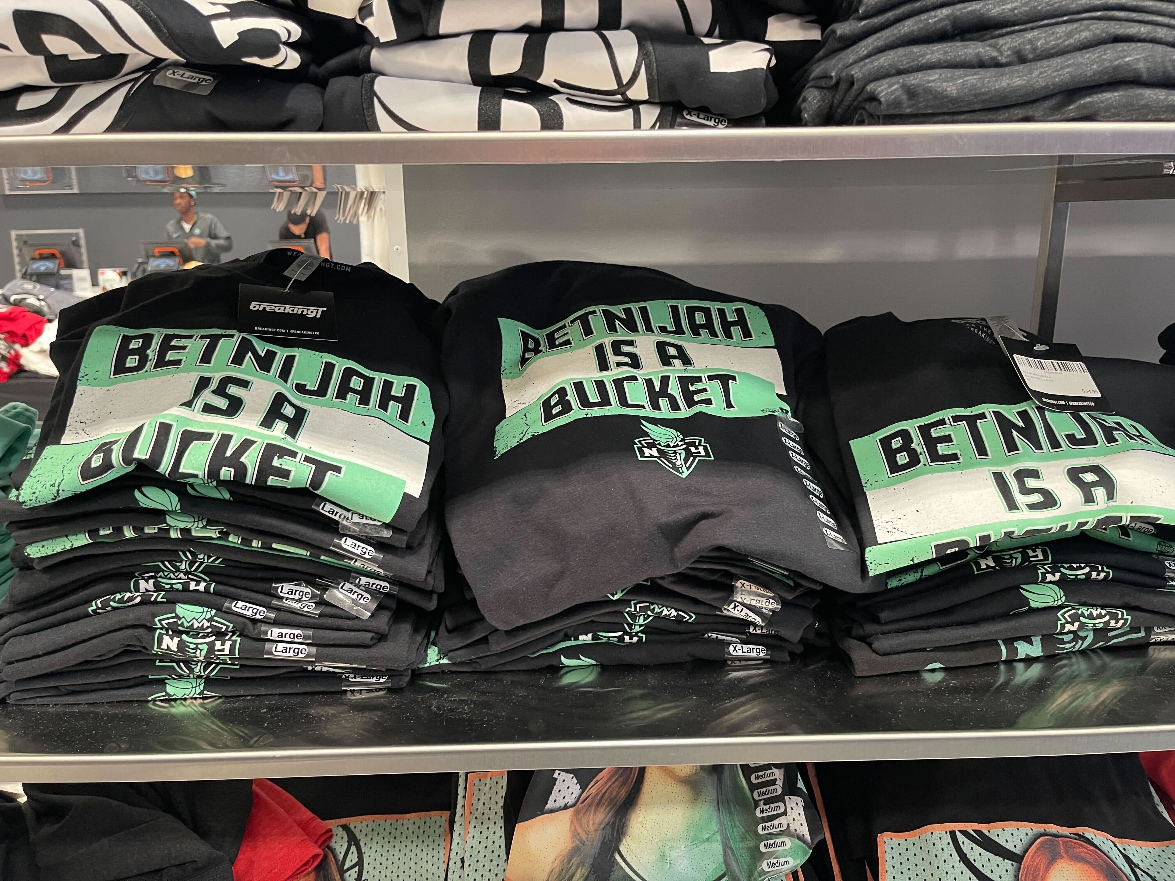 Betnijah is a Bucket 6